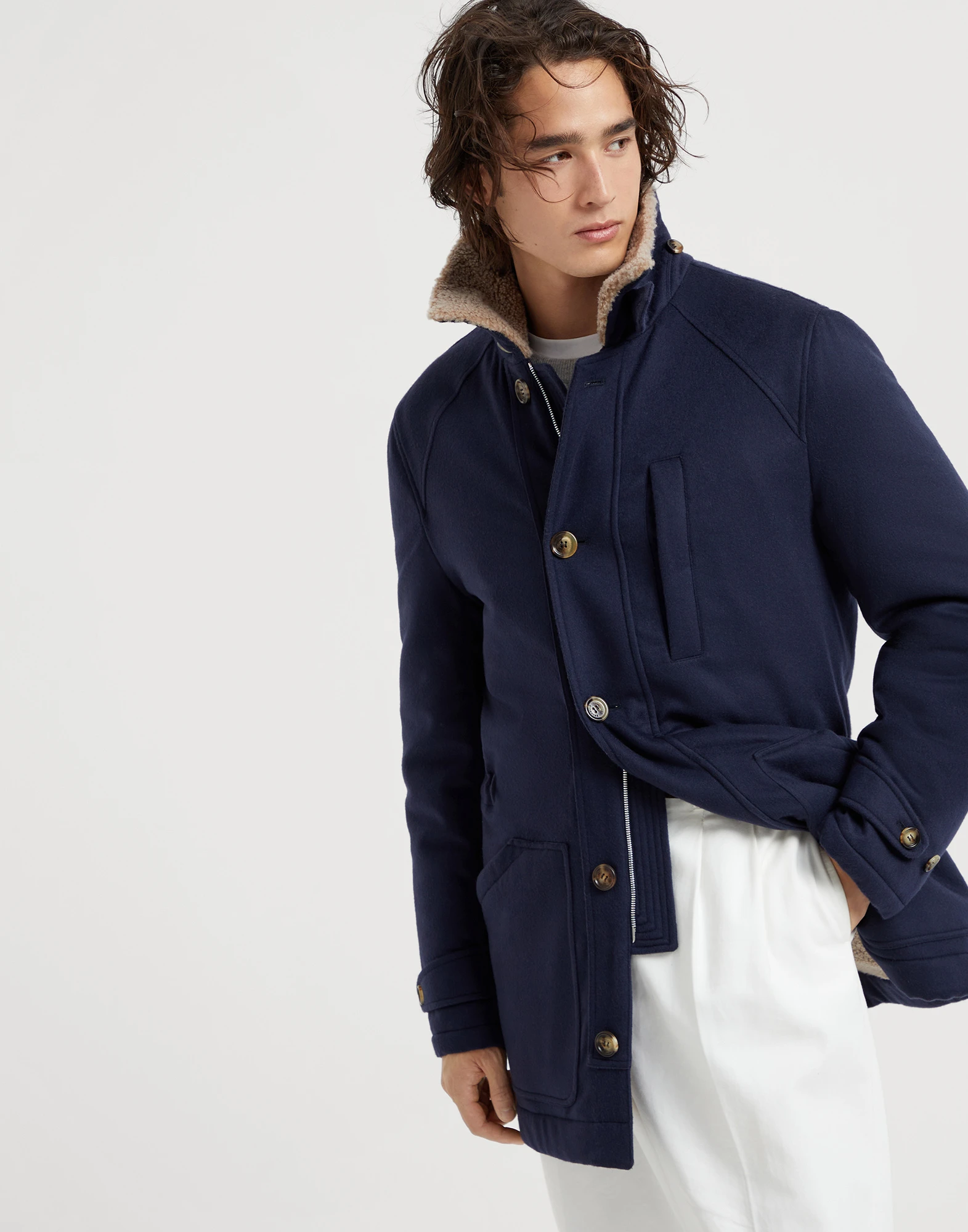 Cashmere and vicu?a coat