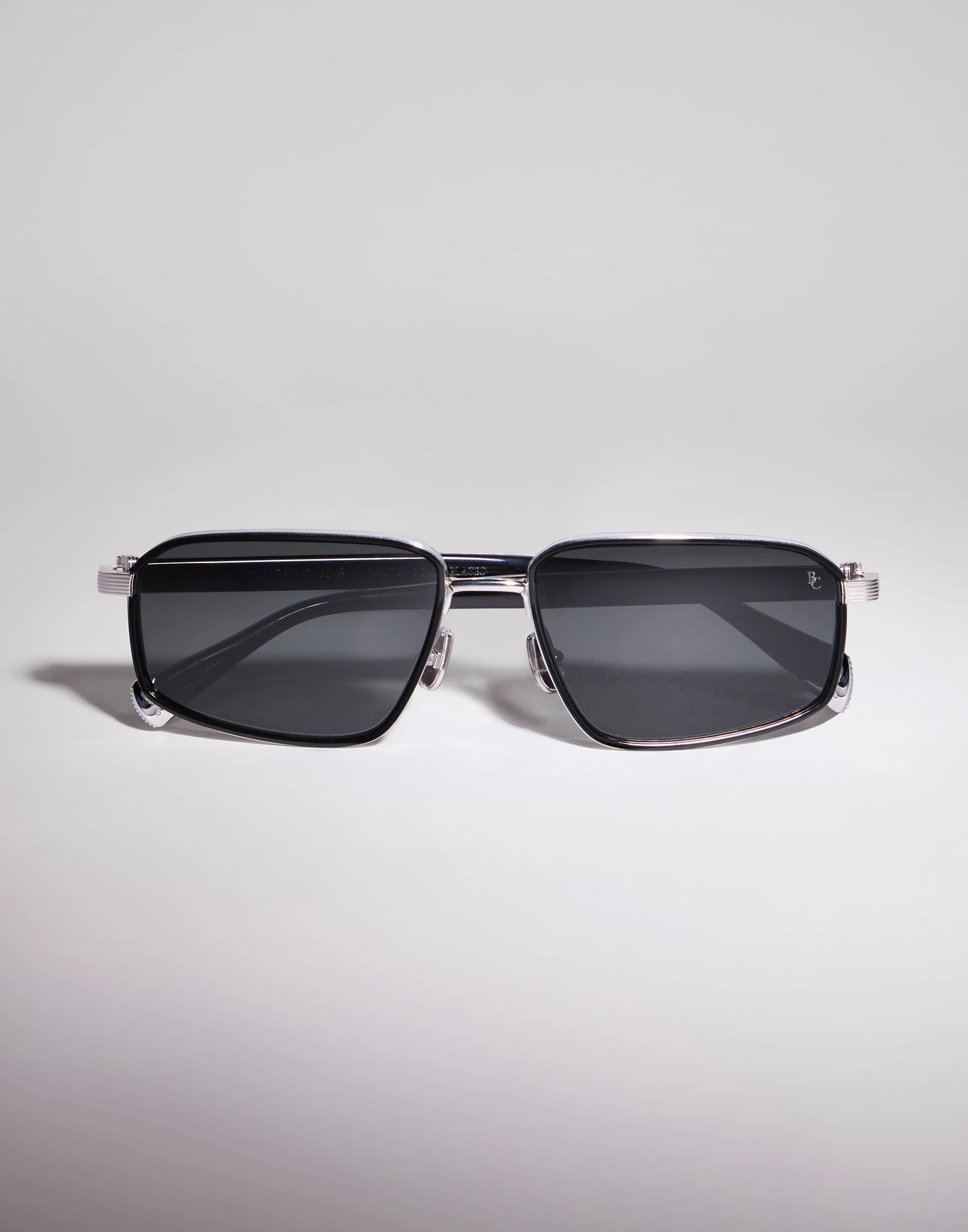 Jarama 18k white gold-plated frame