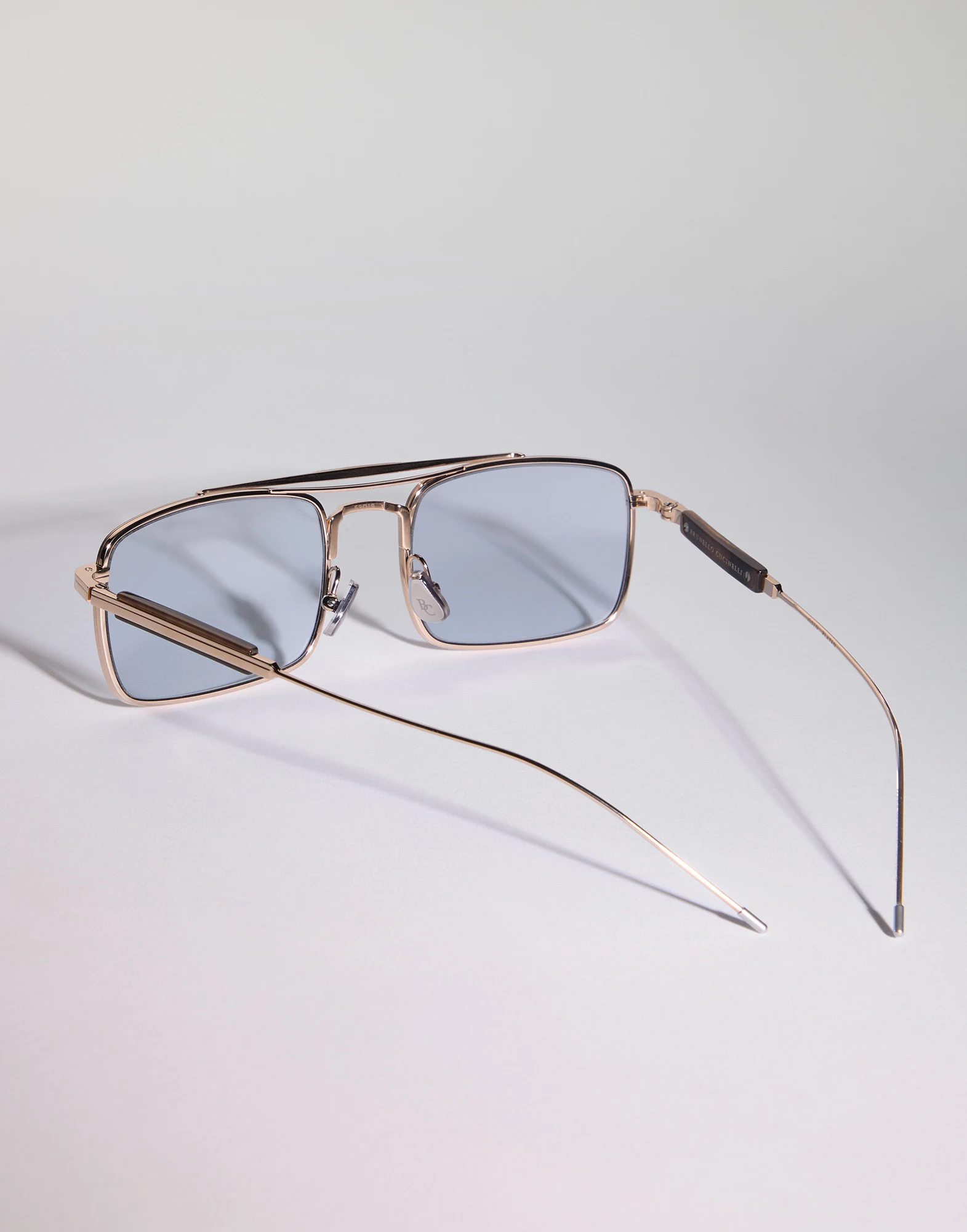Eric 18k gold-plated frame