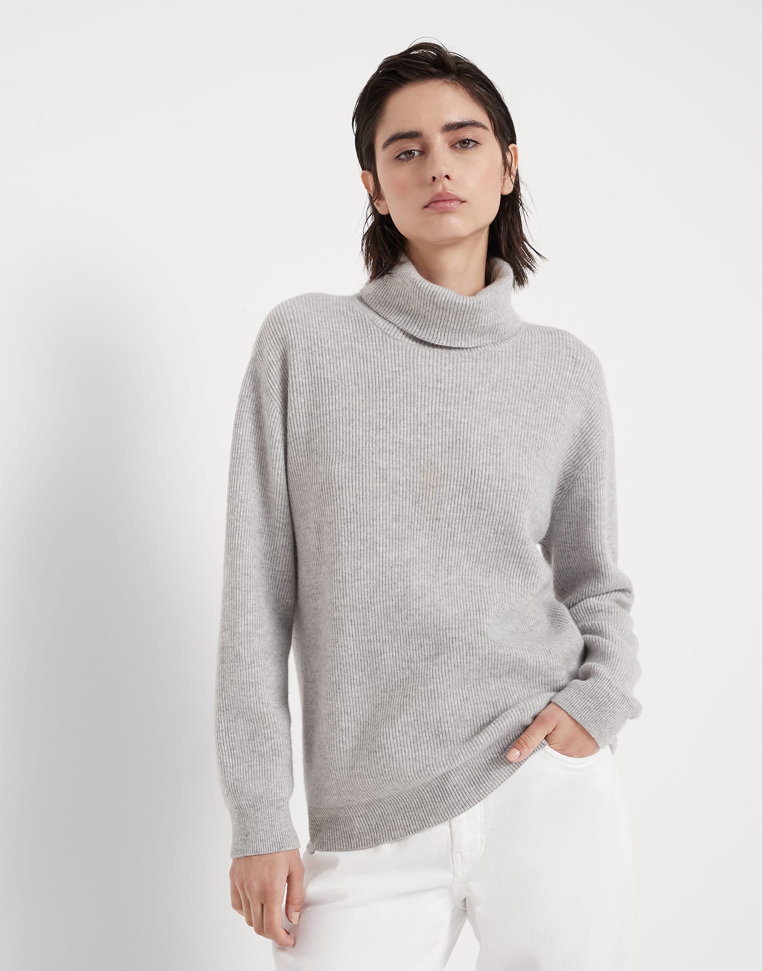 Cashmere English rib turtleneck sweater with monili