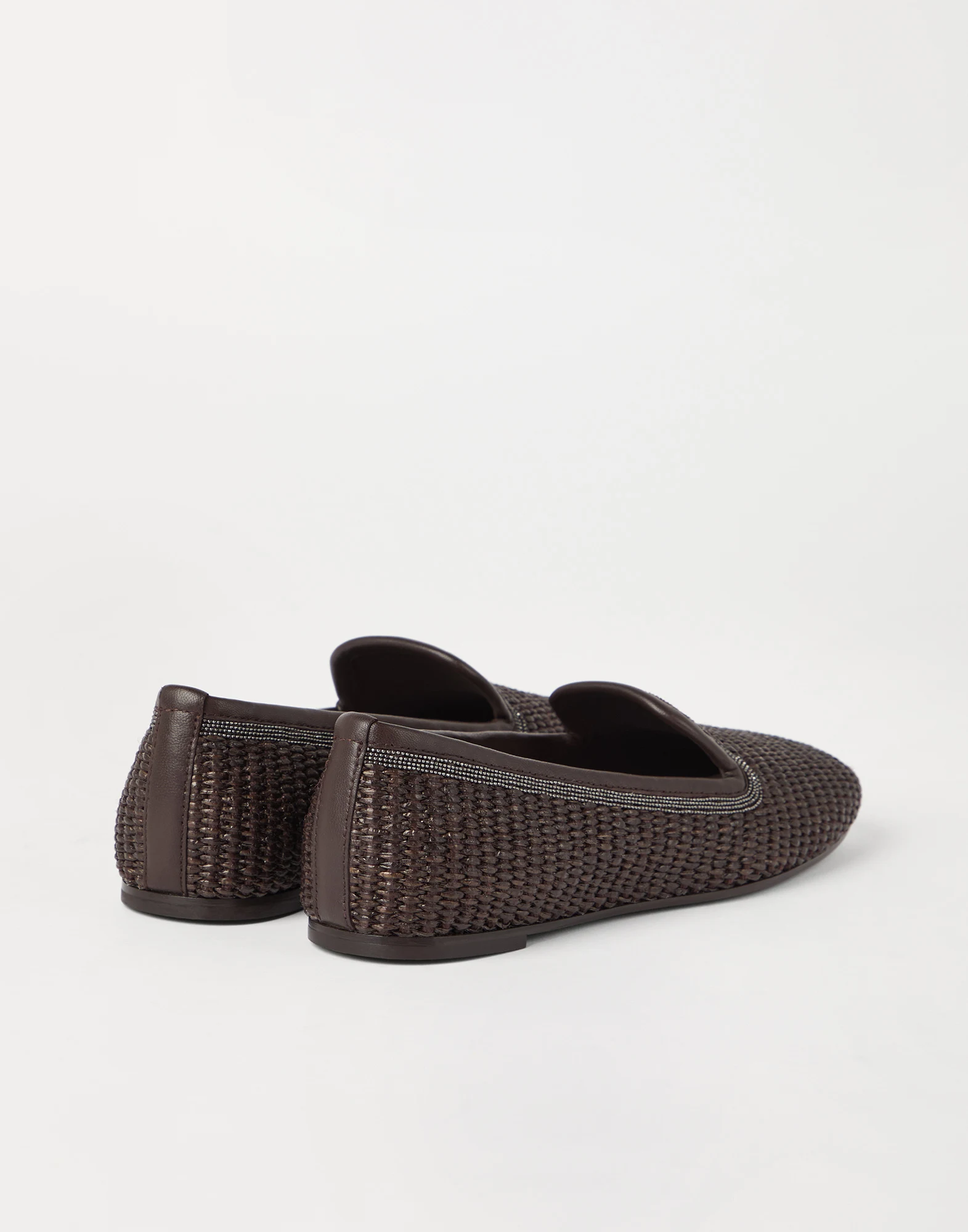 Slipper with monili