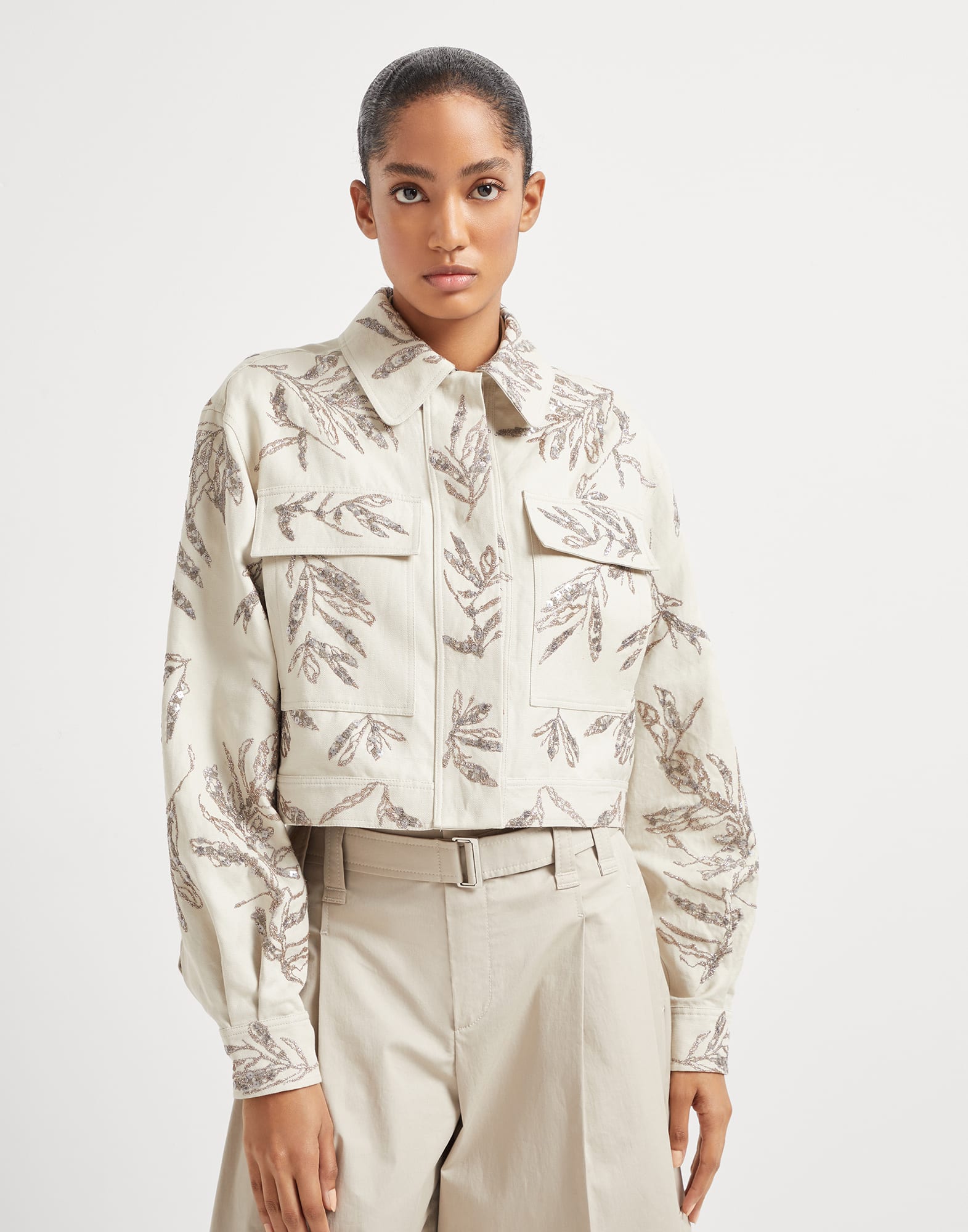 Flora Embroidery outerwear