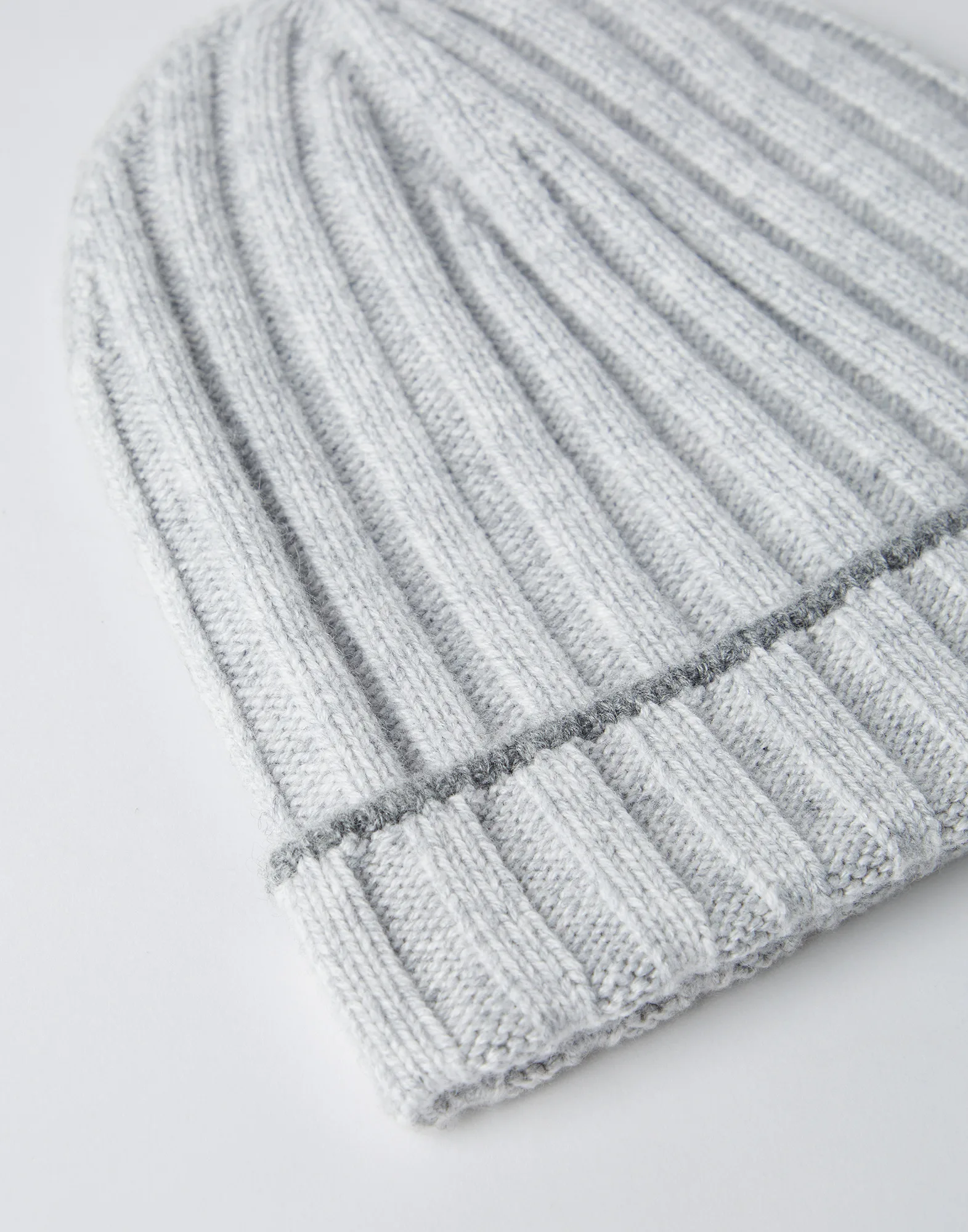 Cashmere rib knit beanie