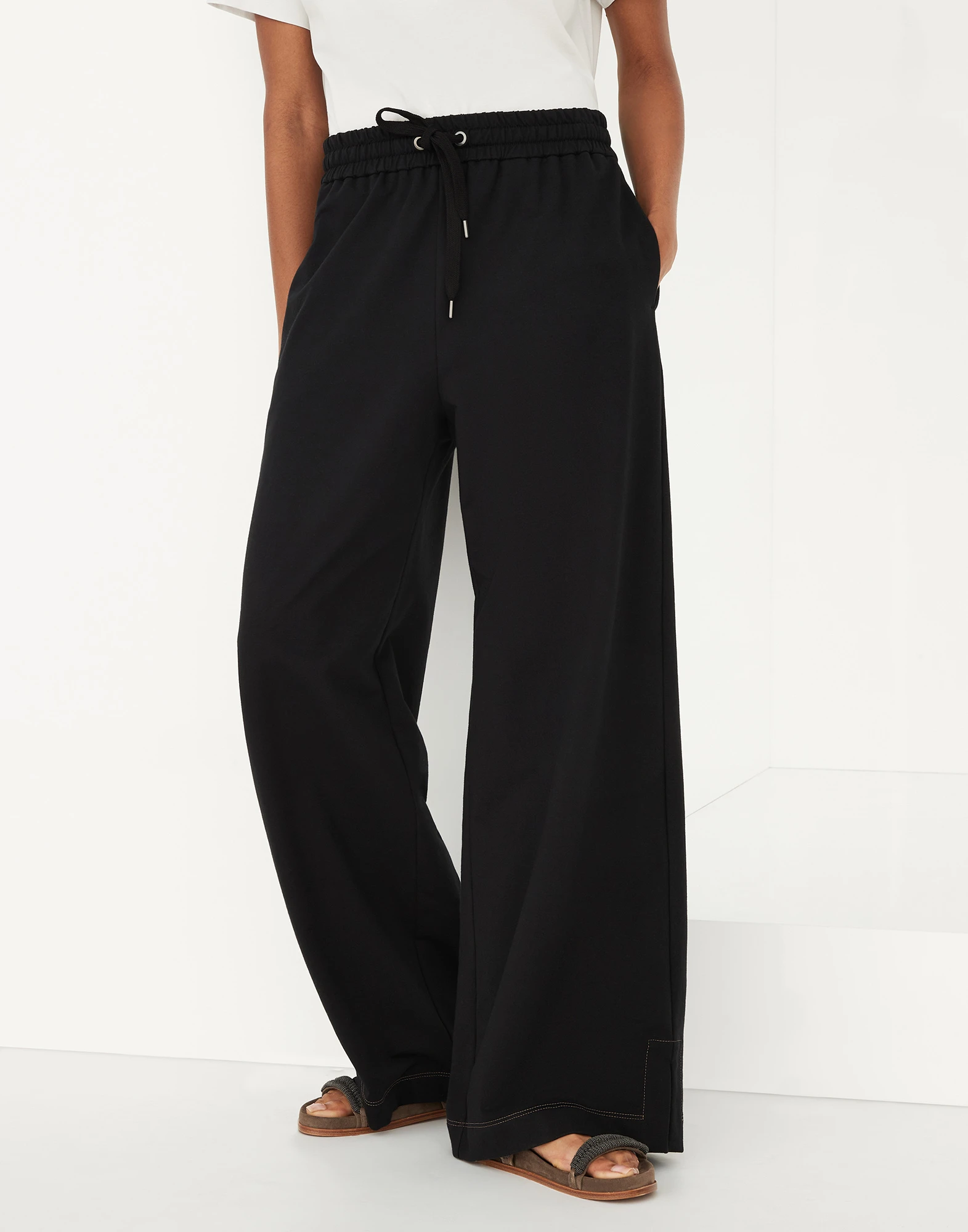 Stretch cotton lightweight French terry trousers with shiny tab