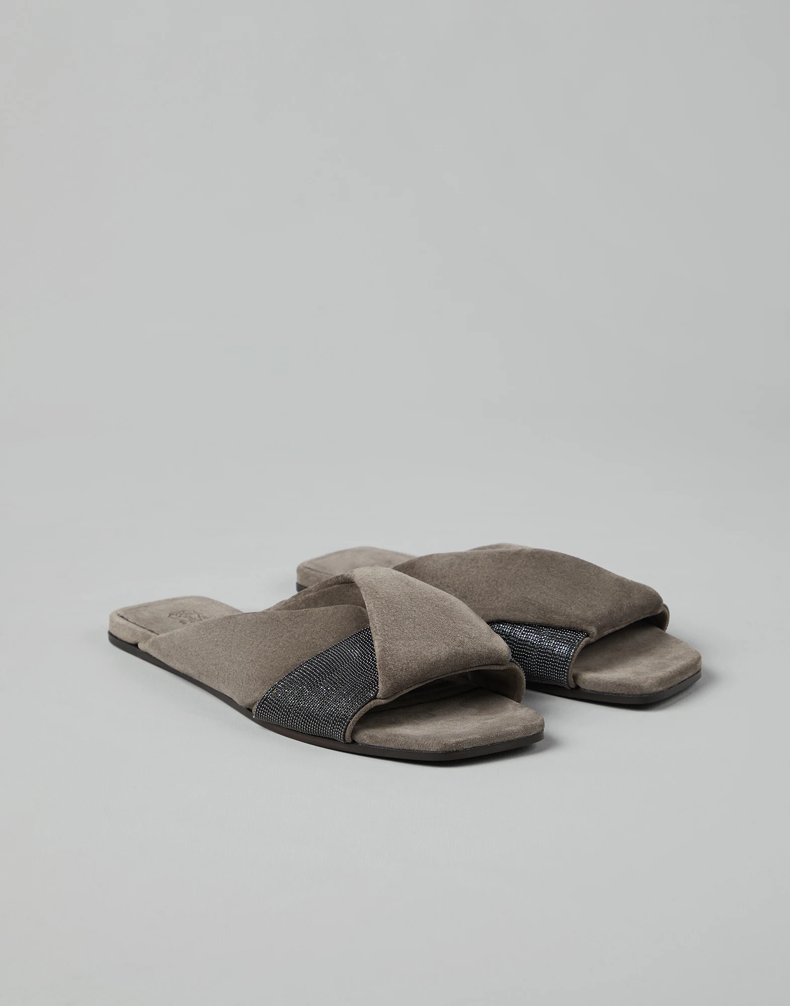 Suede slides with precious strap