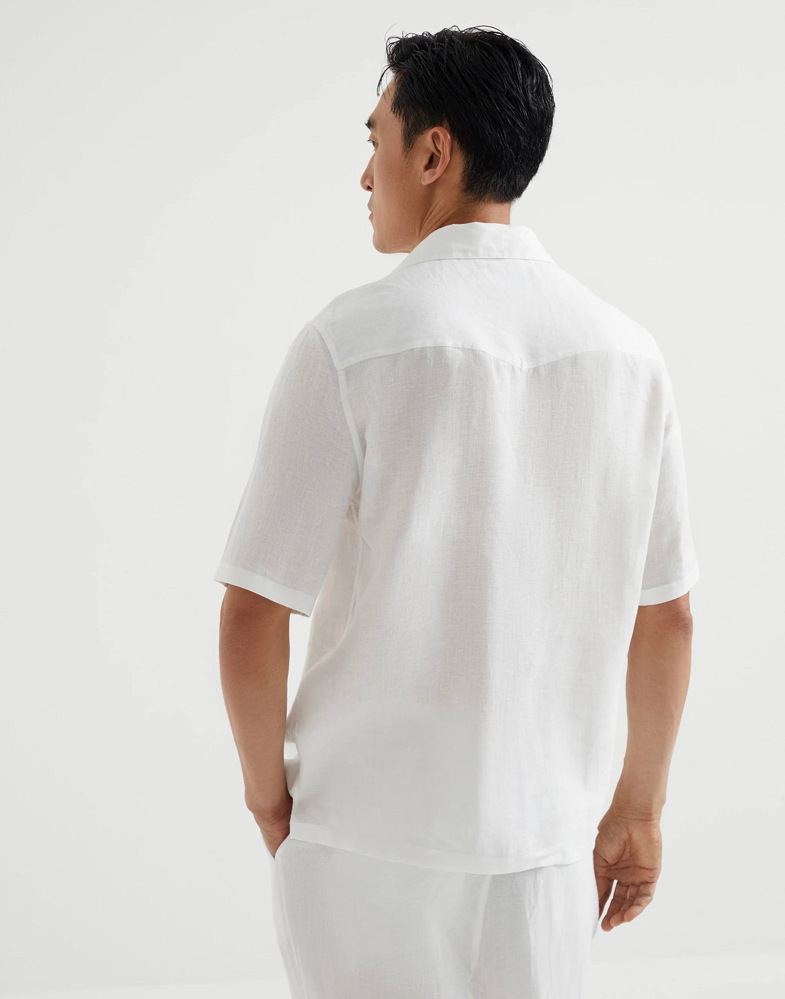 Short sleeve shirt