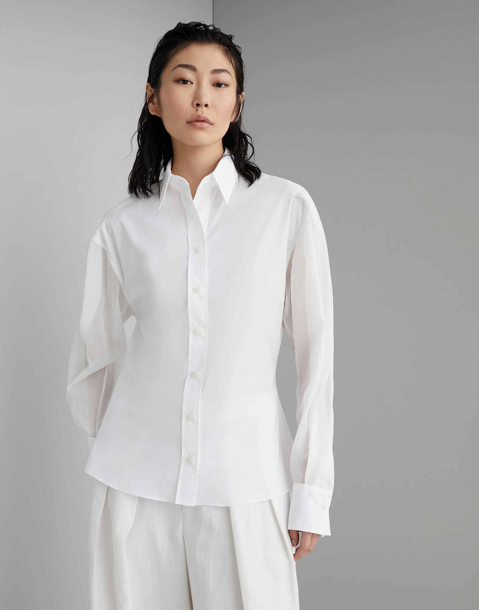 Stretch cotton poplin shirt with cotton organza sleeves and monili