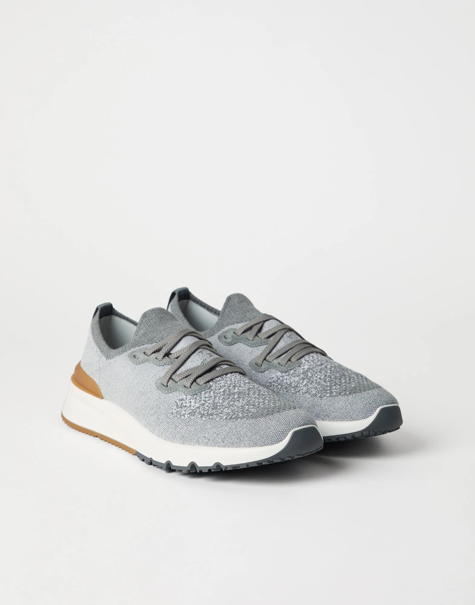 Knit runners