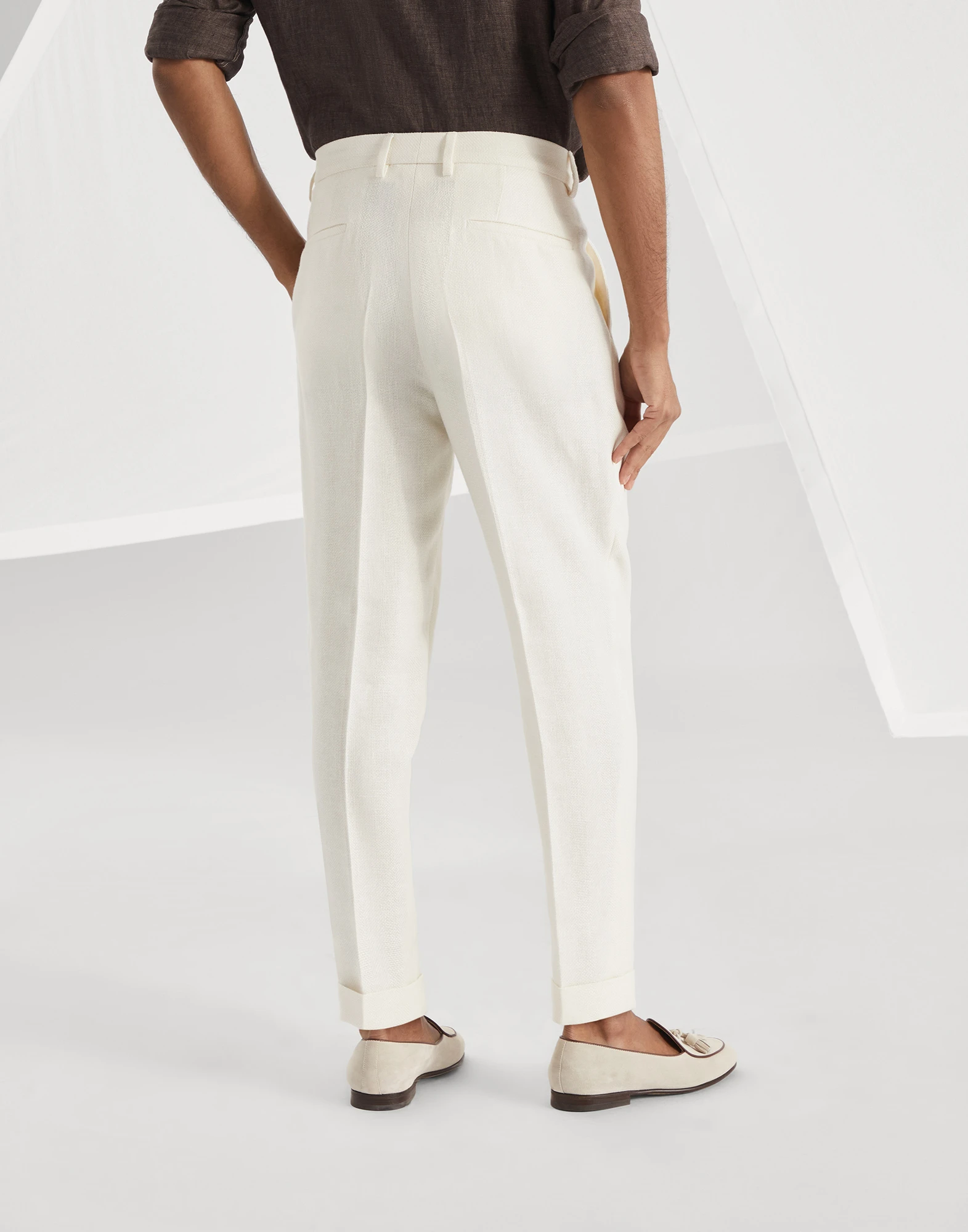 Diagonal twill trousers