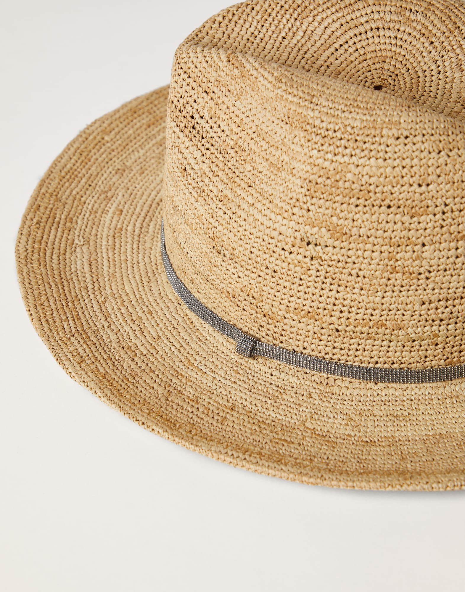 Straw hat with monili