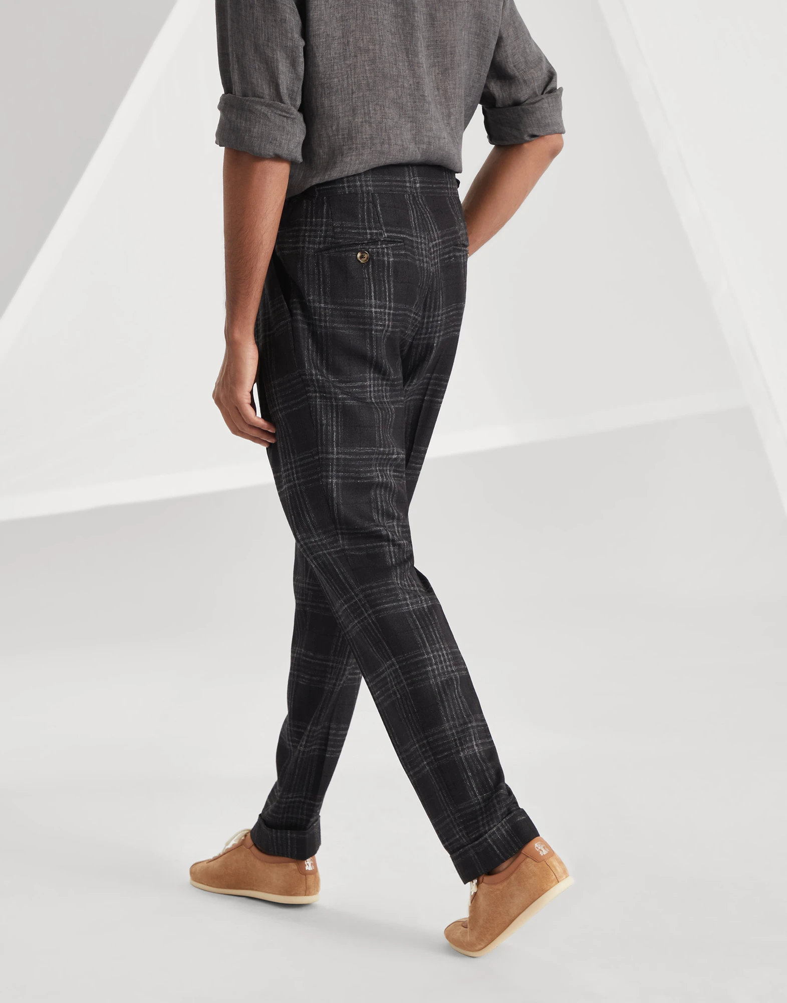 Wool, silk and linen trousers