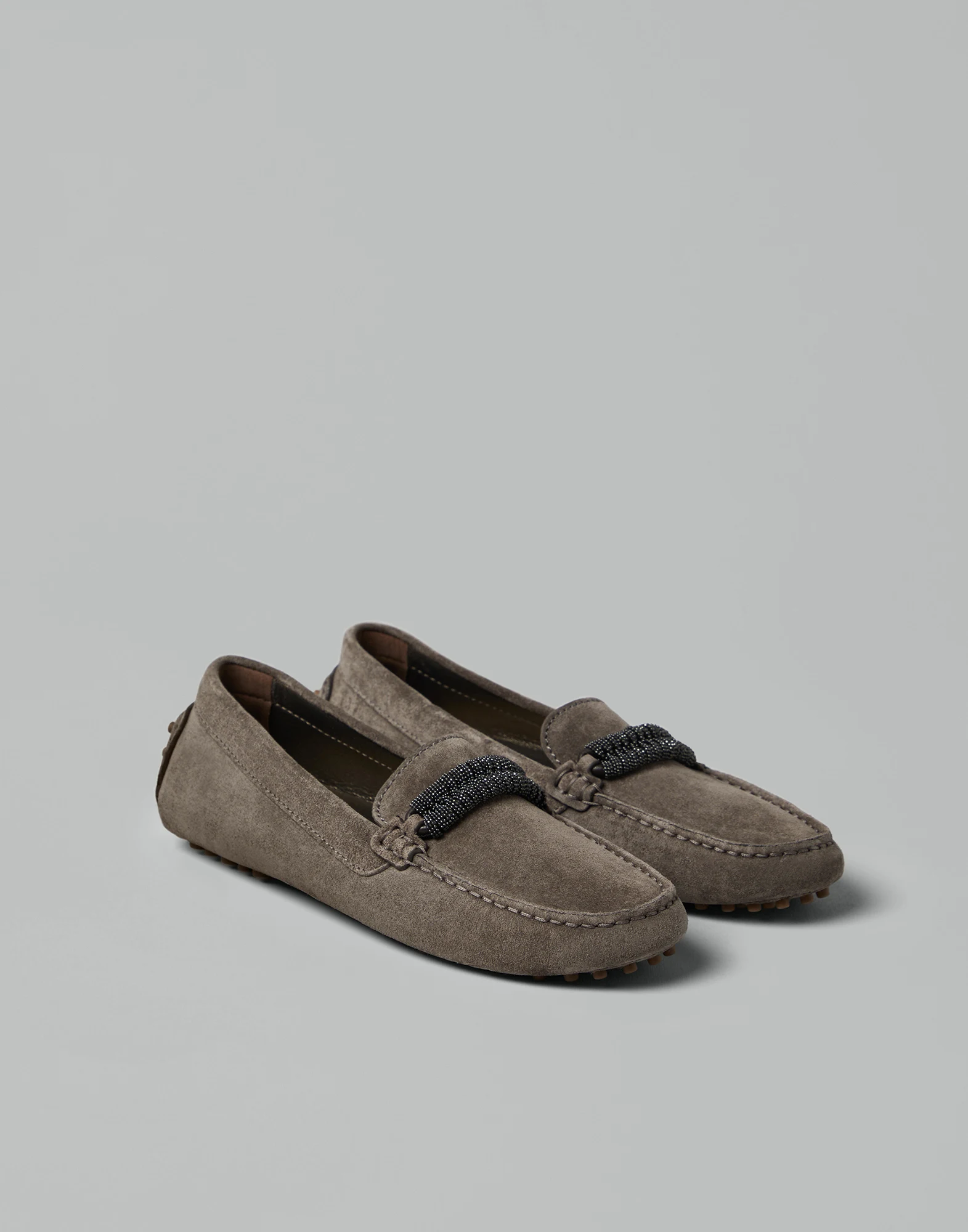 Suede driving shoes with precious braided detail