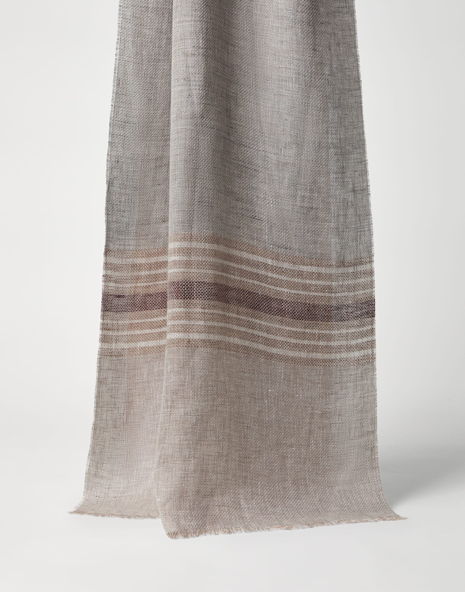 Linen batavia scarf with stripes