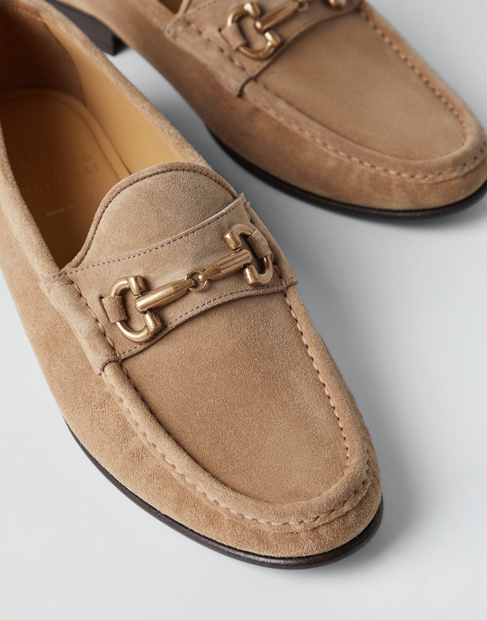Suede loafers with bit