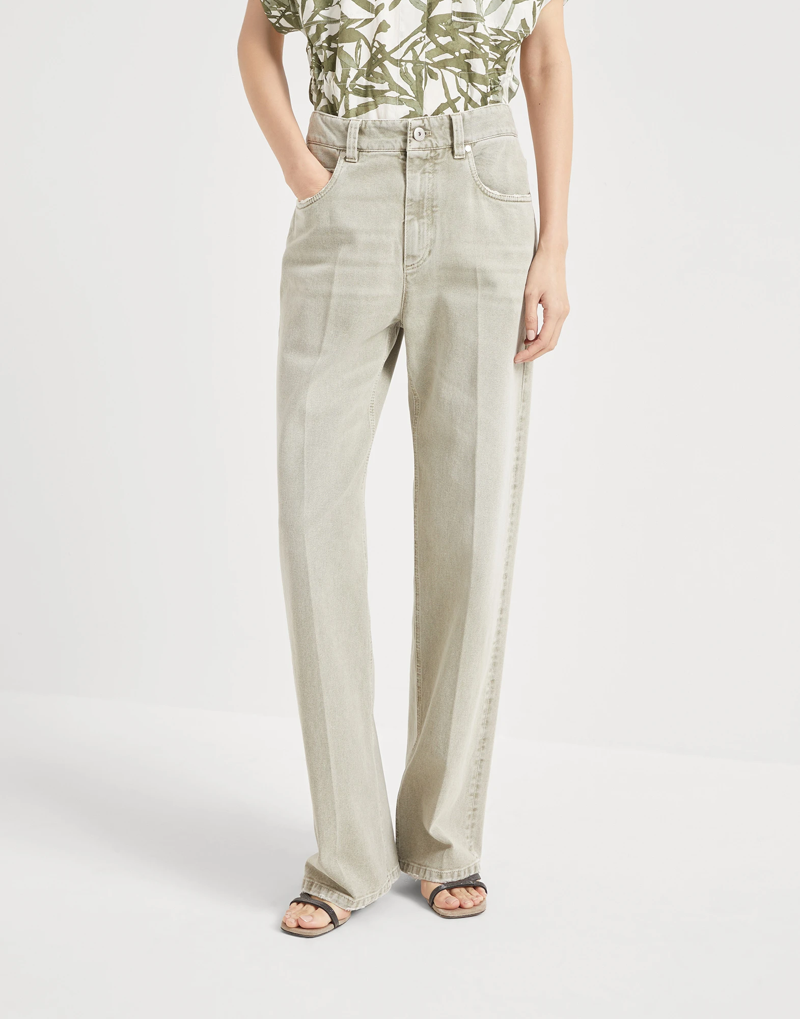 Contemporary Loose trousers