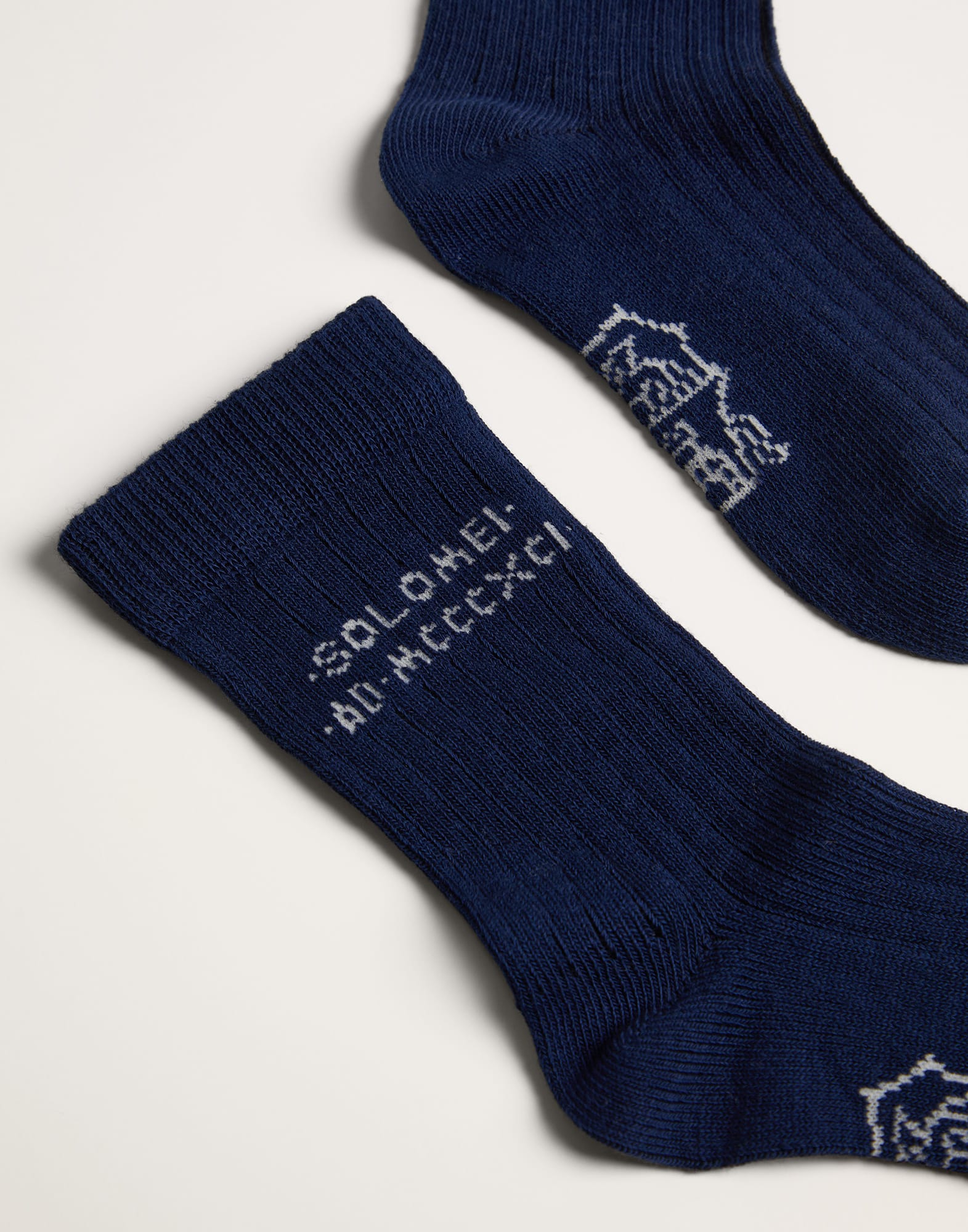 Cotton knit socks with intarsia