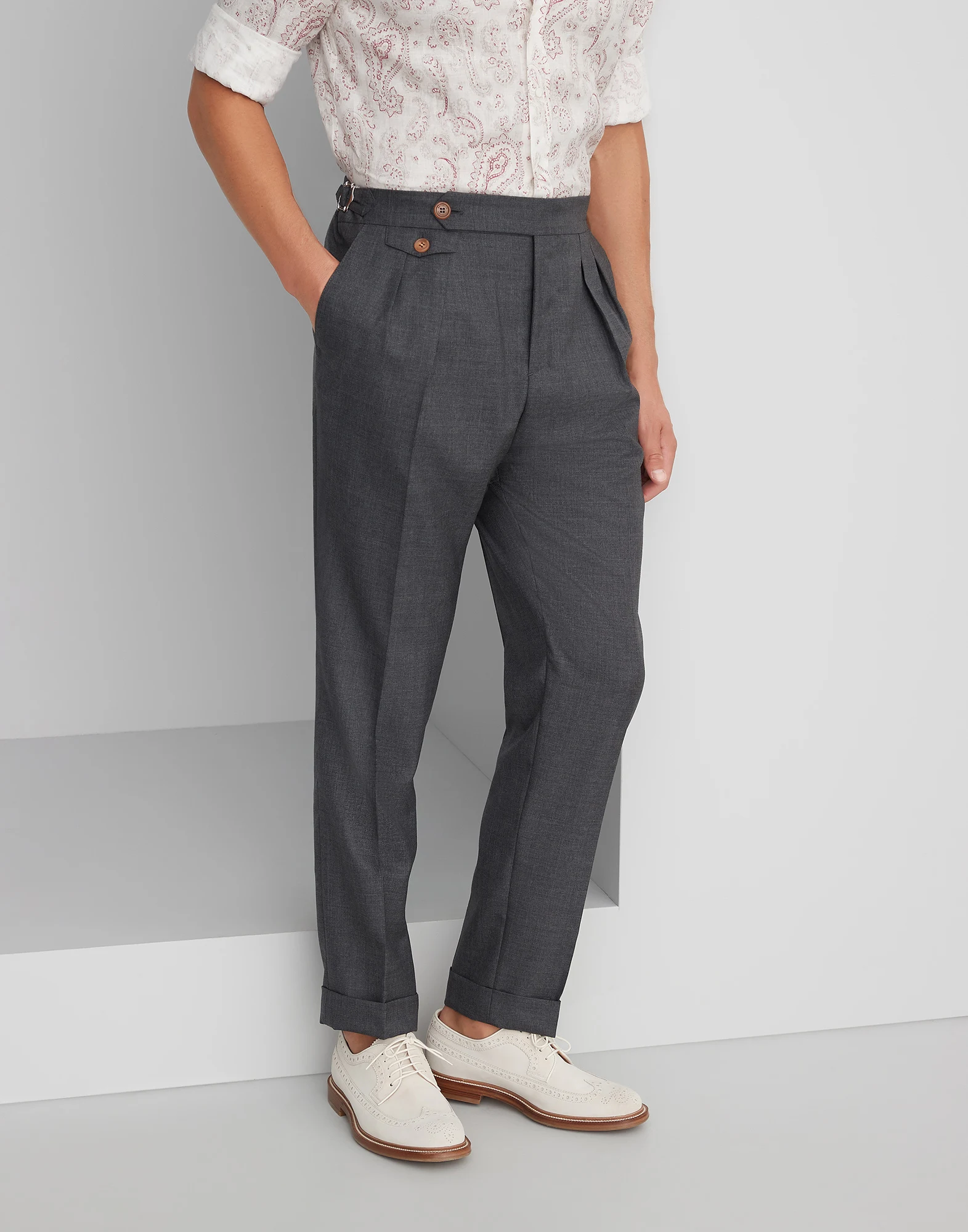 Virgin wool fresco tailor fit trousers with reversed double pleats and waist tabs