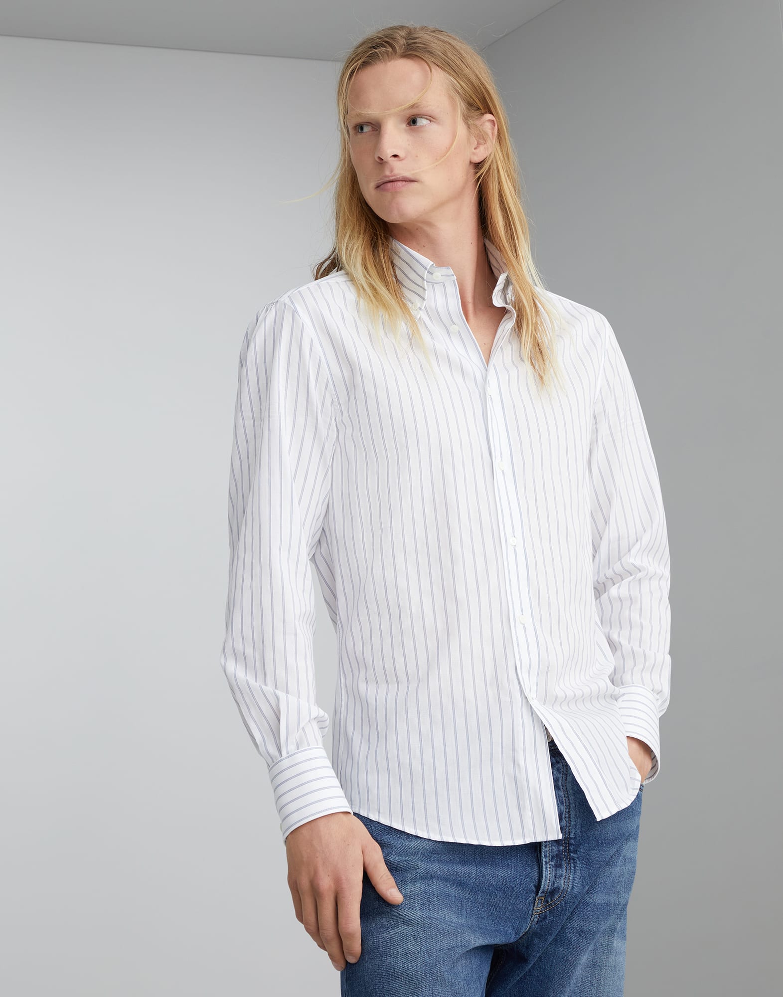 Textured striped cotton slim fit shirt with button-down collar