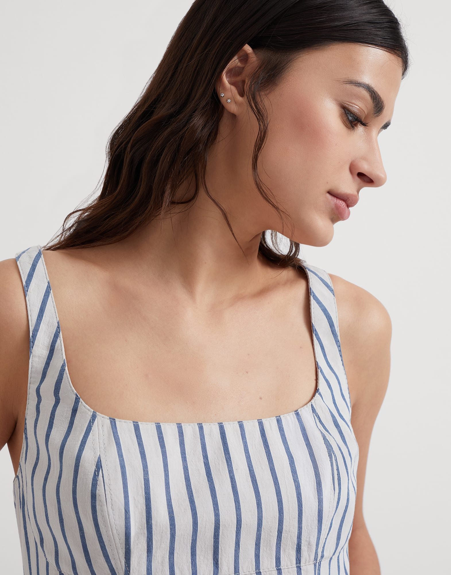 Striped cotton and linen wrinkled poplin cropped top