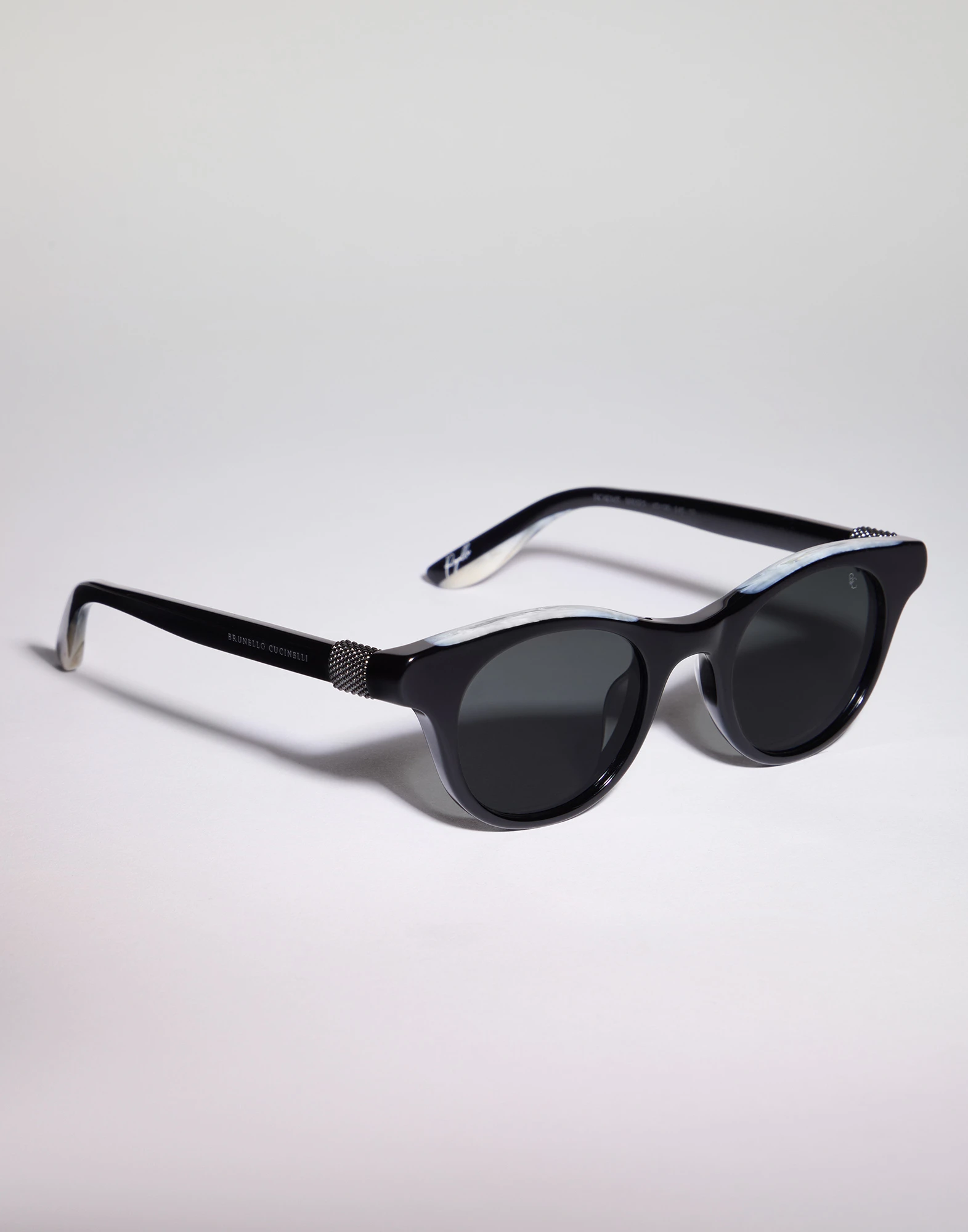 Pigalle frame with polarized lenses