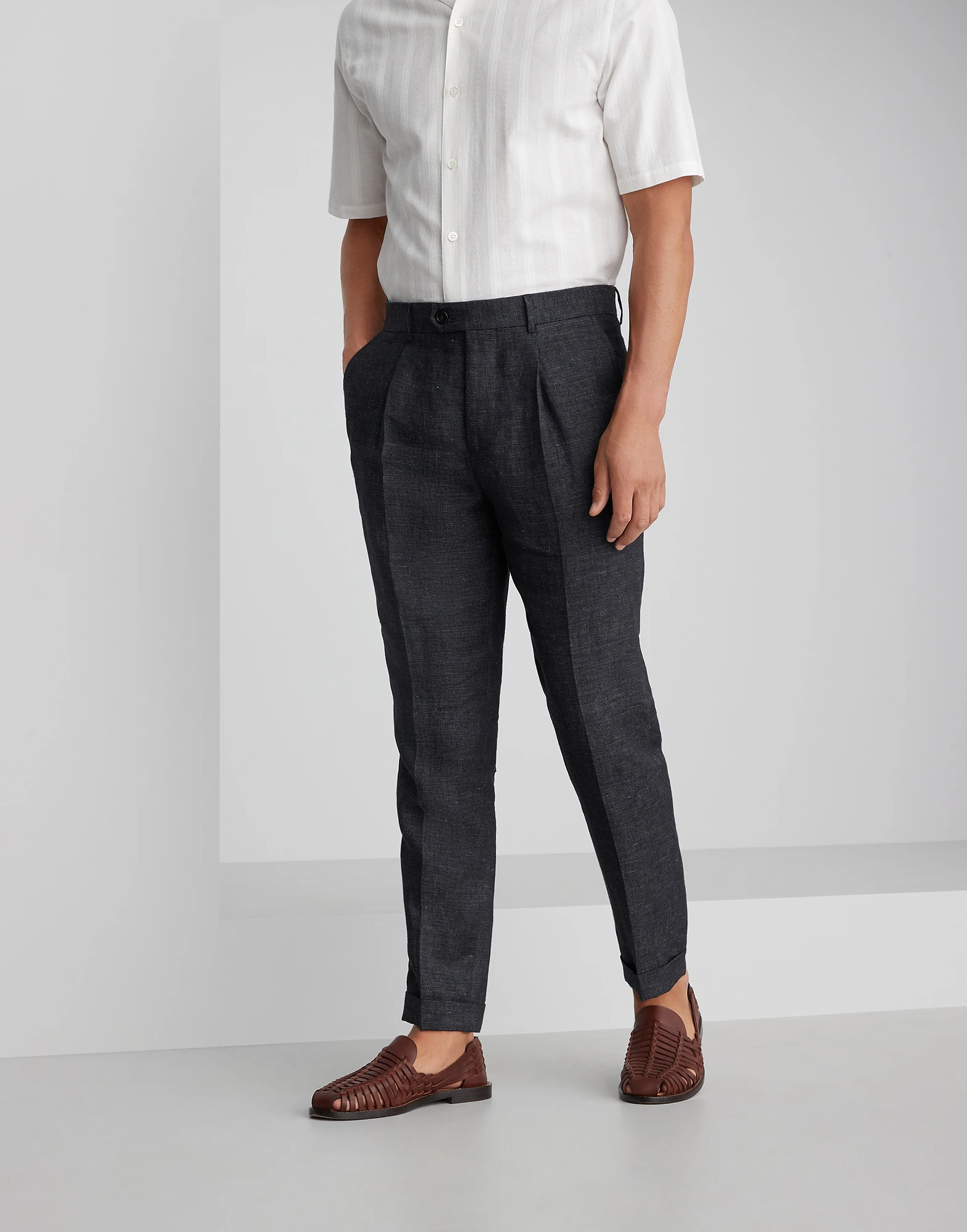 Denim-effect linen leisure fit trousers with pleat