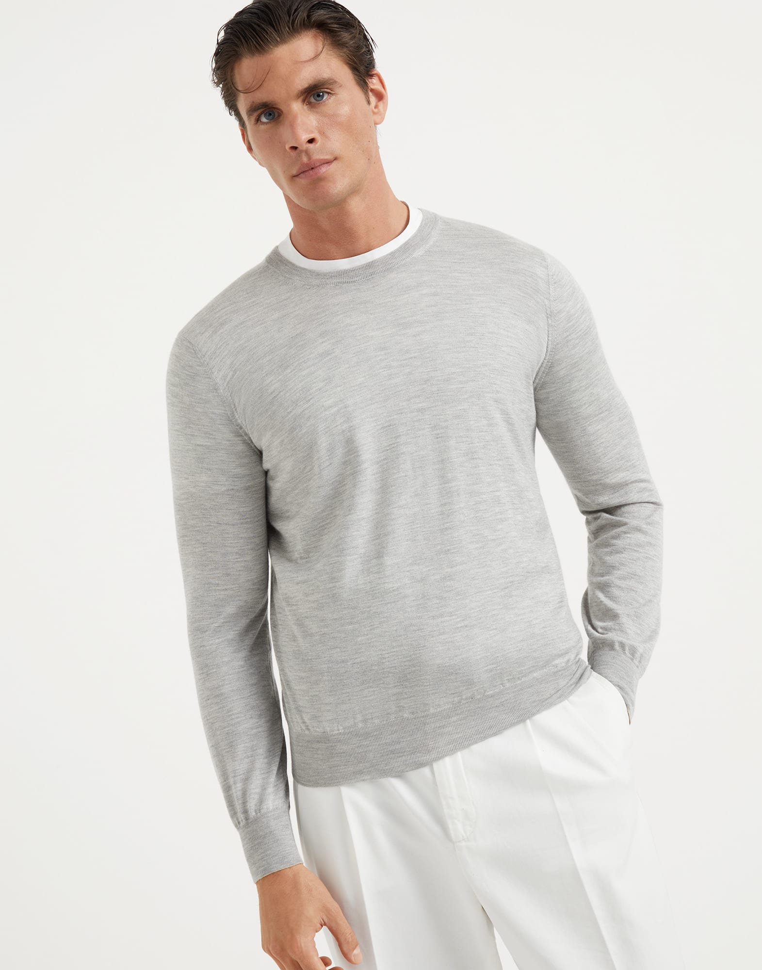 Lightweight sweater