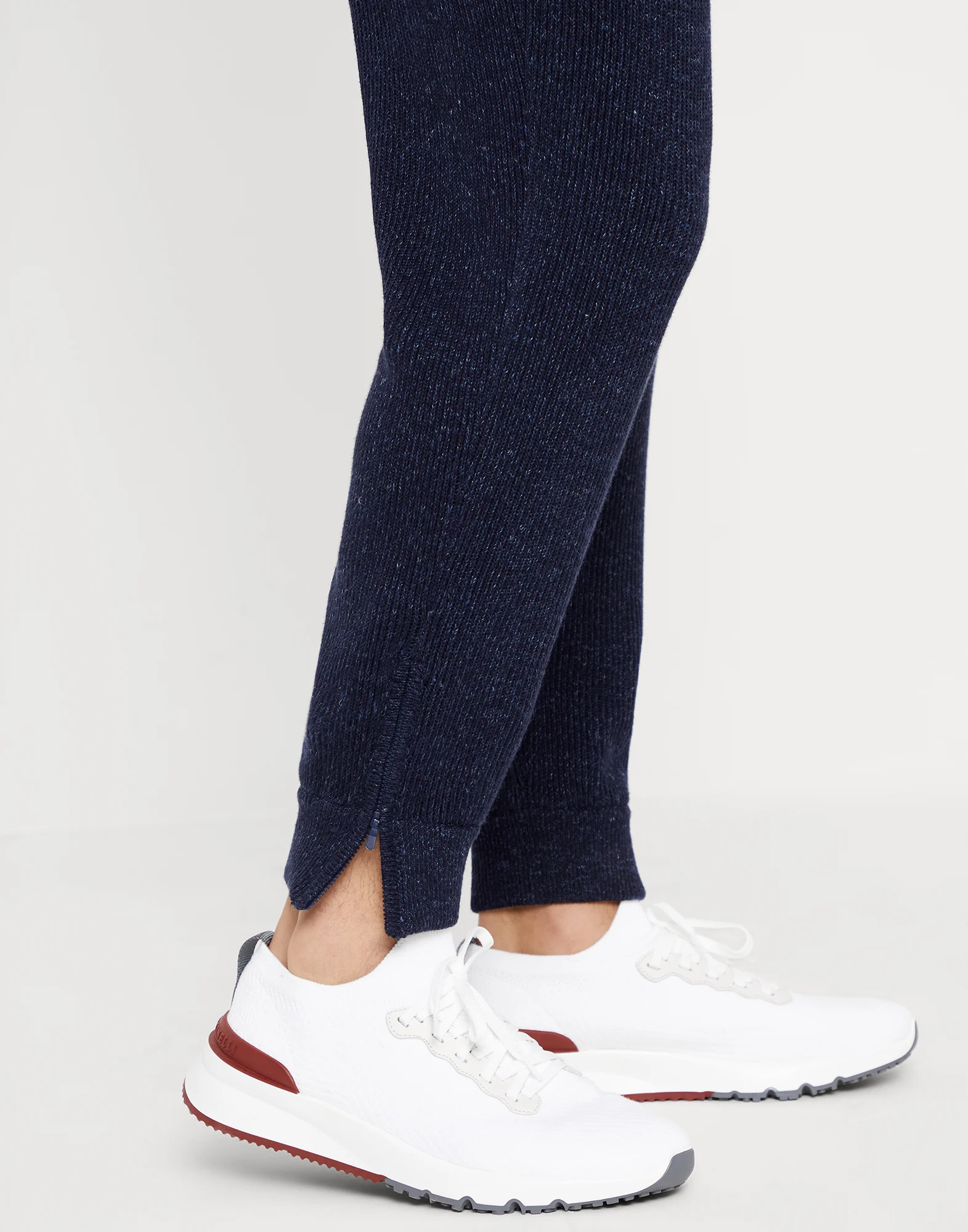 Cotton and linen English rib knit trousers with zipper cuffs