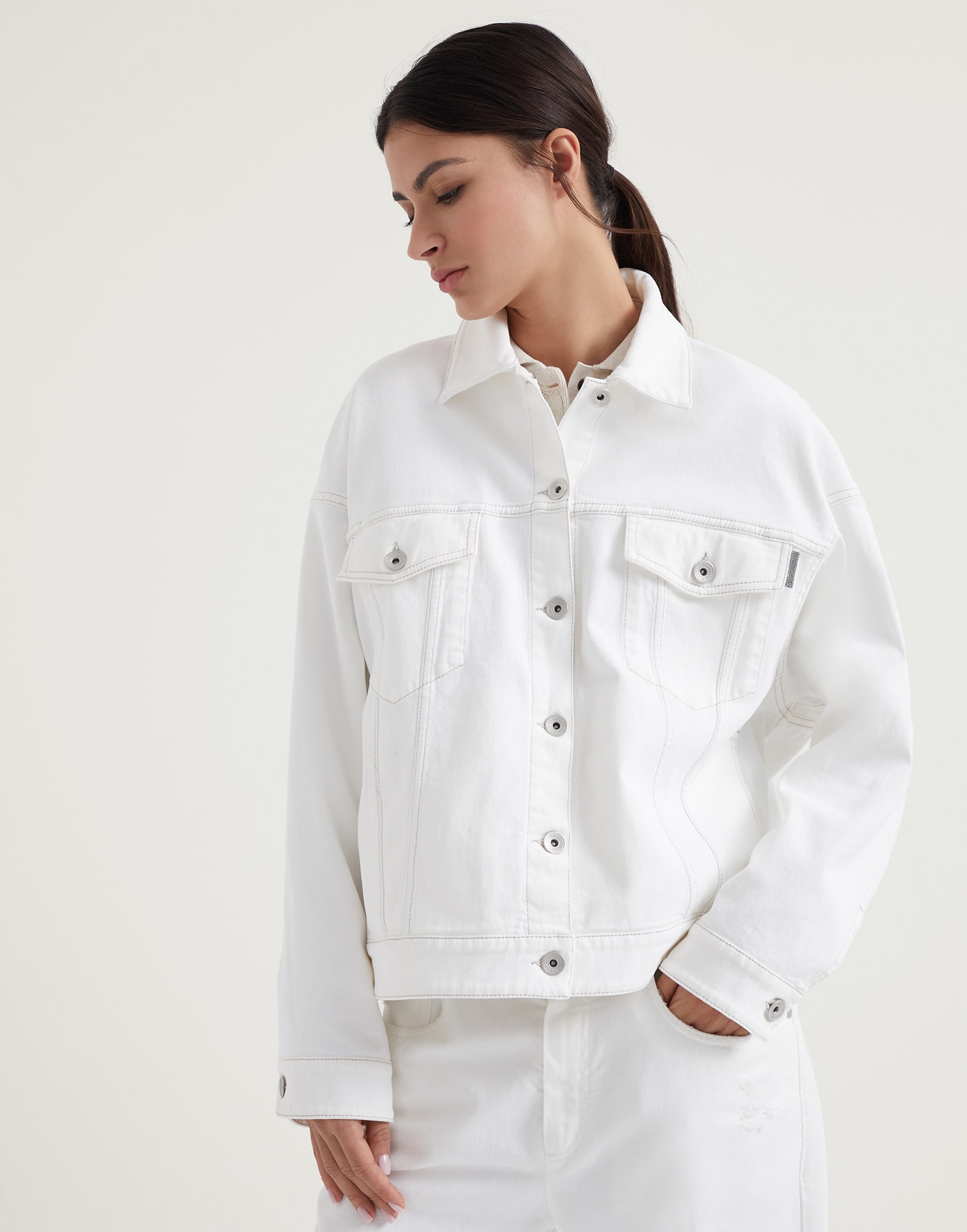 Garment-dyed comfort denim four-pocket jacket with shiny tab