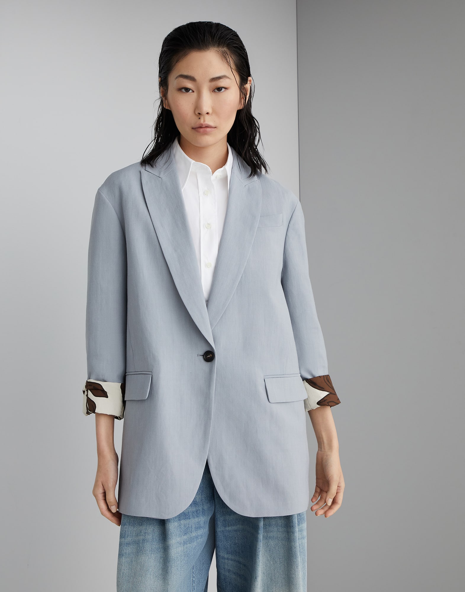 Viscose and linen fluid twill blazer with monili