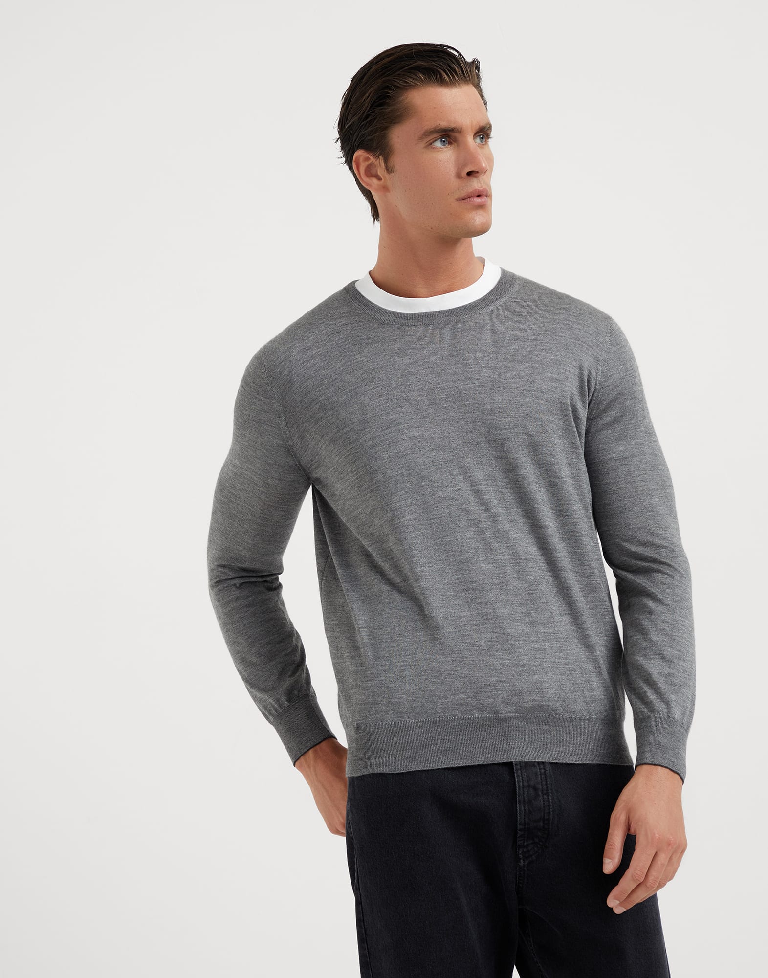 Lightweight sweater