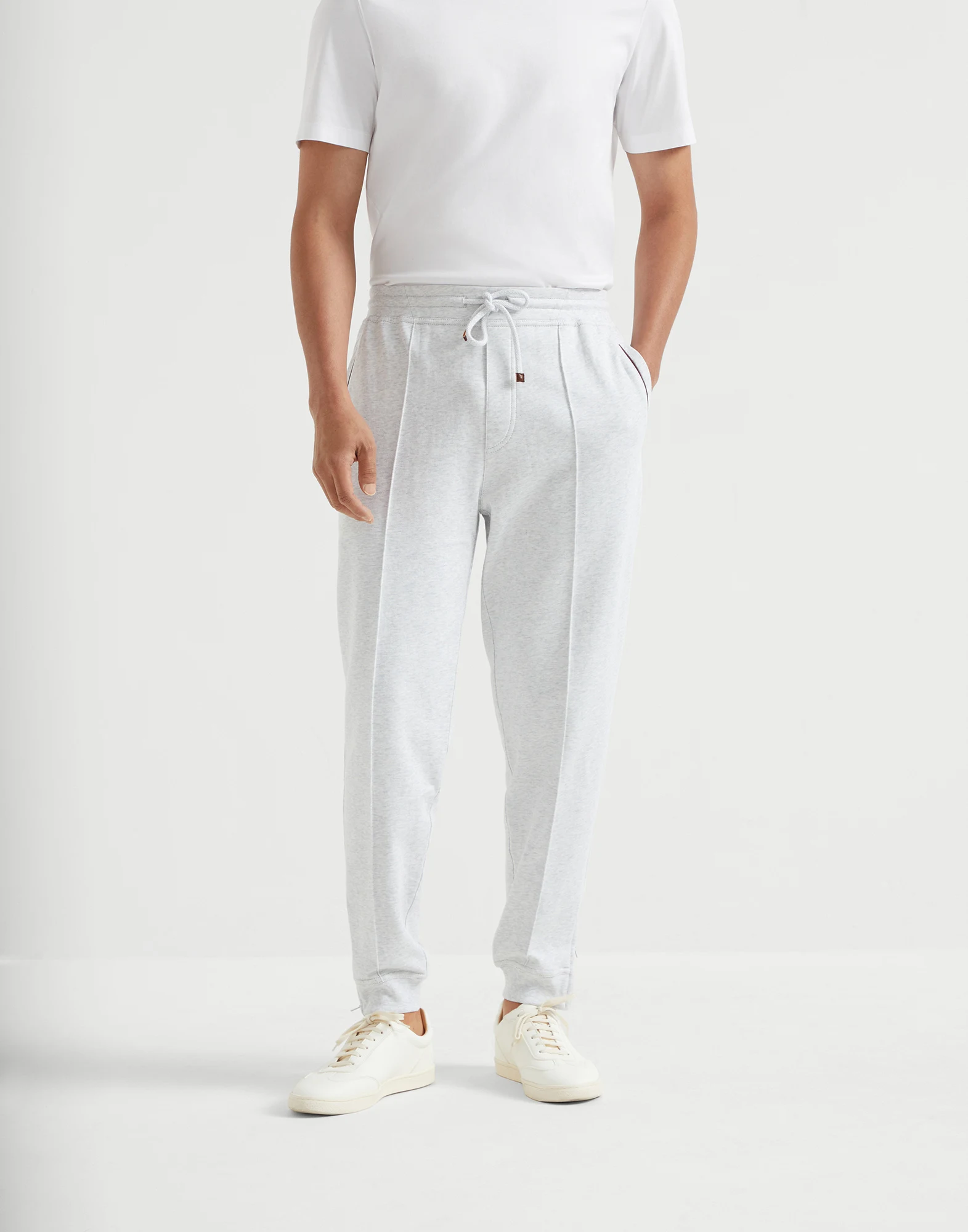 Trousers with cr��te