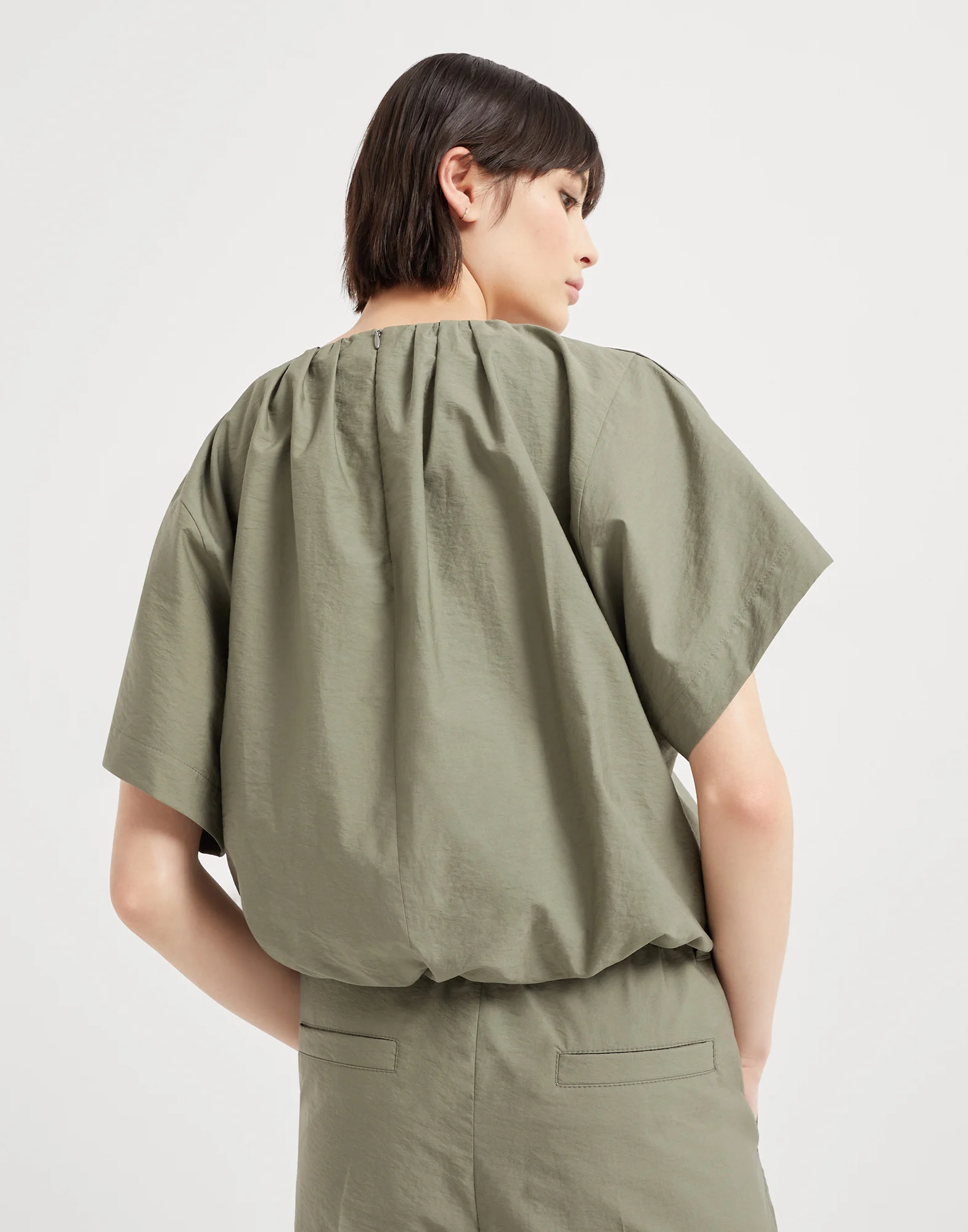 Flora Appliqu�� blouse