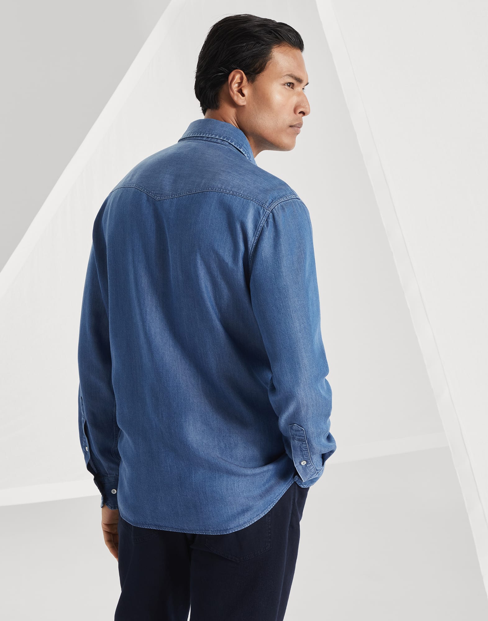 Lightweight denim shirt