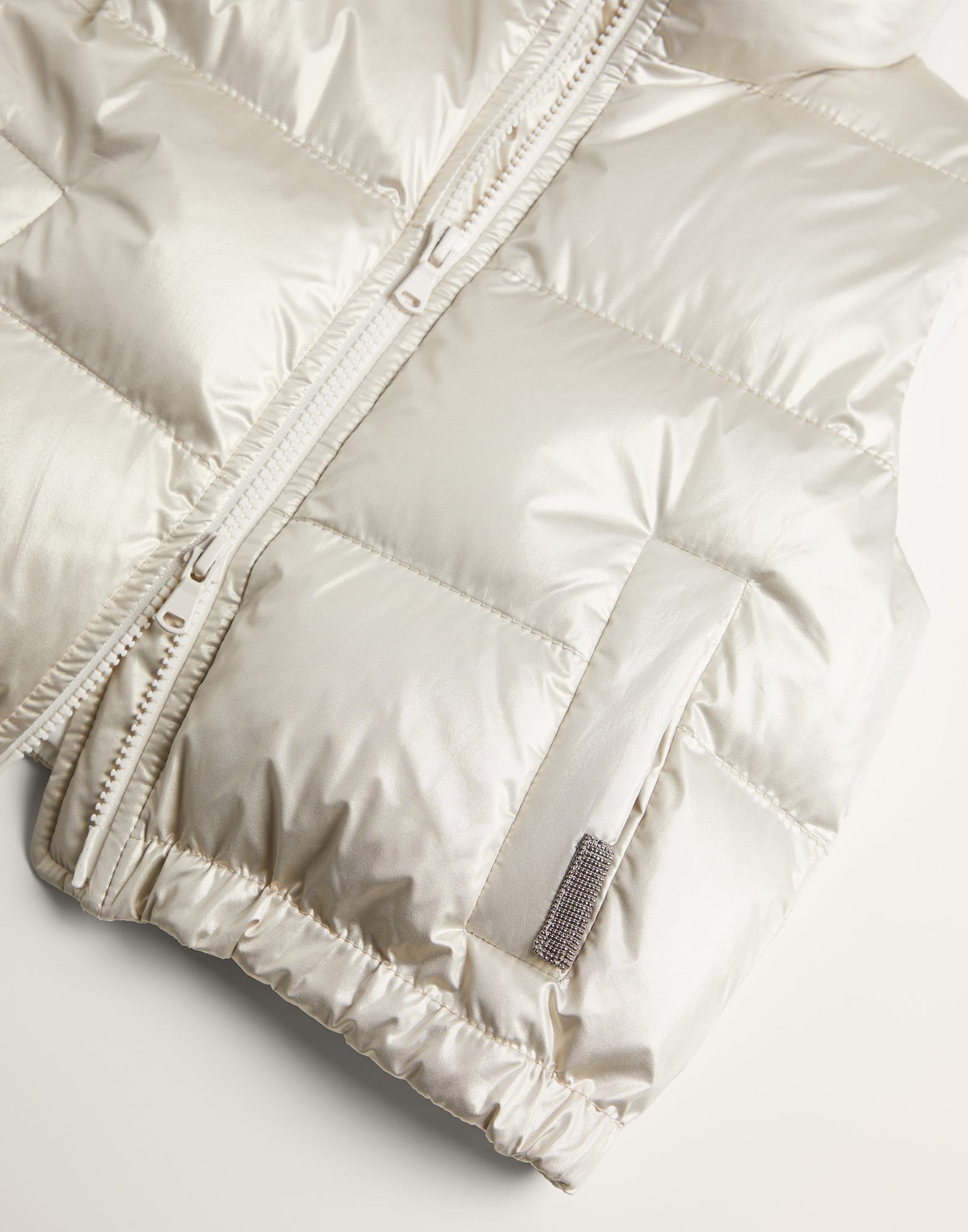Pearl nylon down vest with monili
