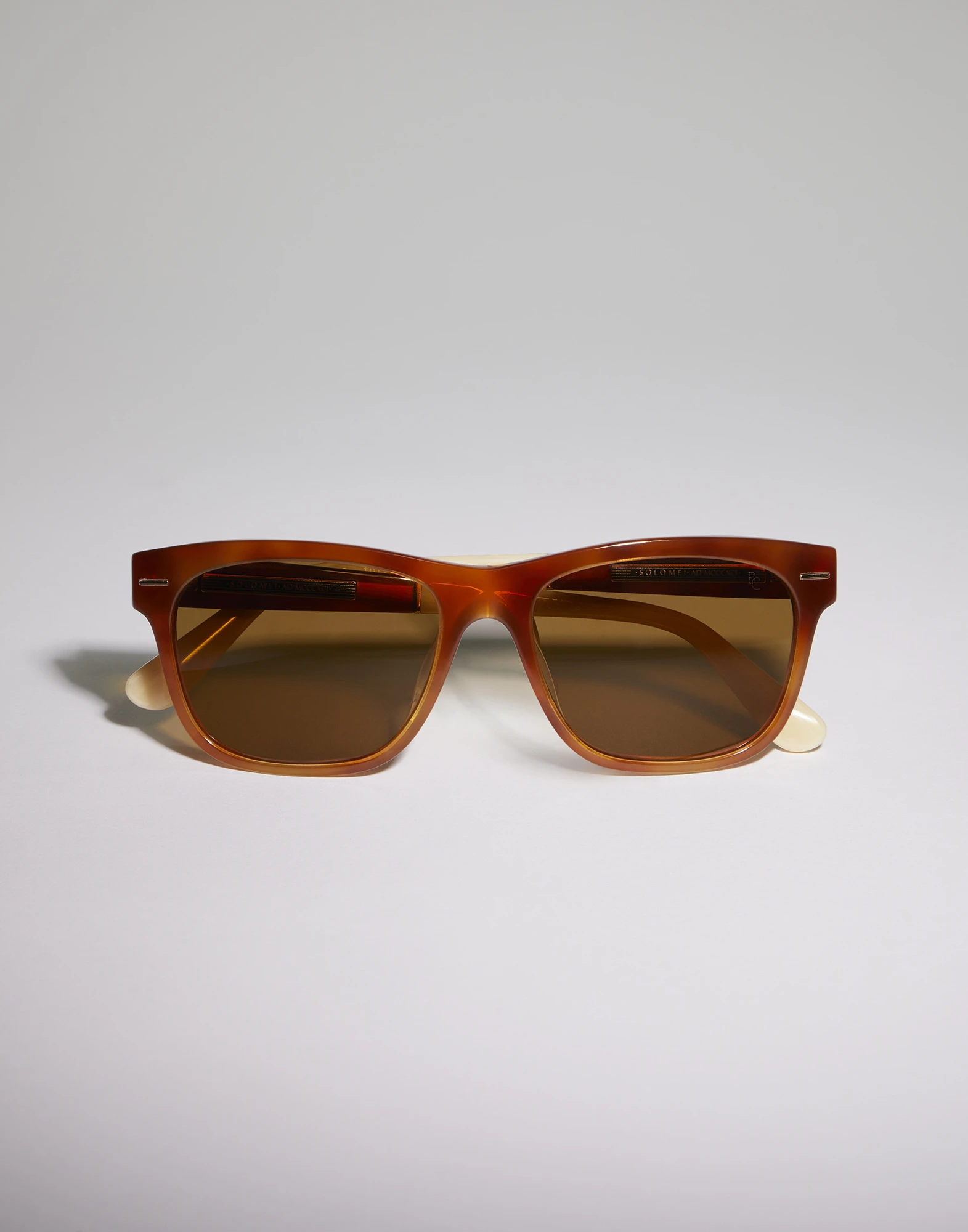 Rectangular titanium sunglasses