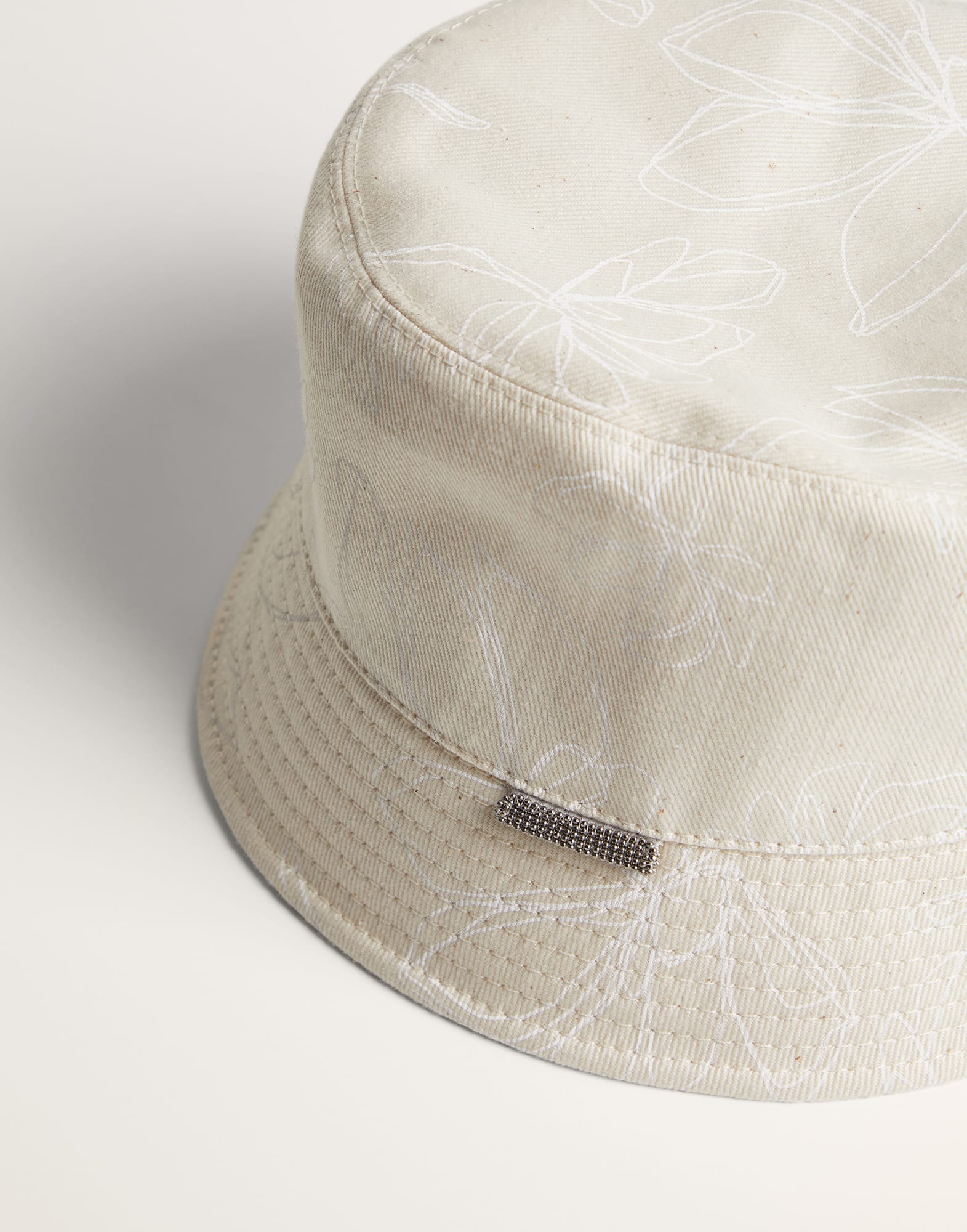 Bucket hat in flower doodle denim with monili