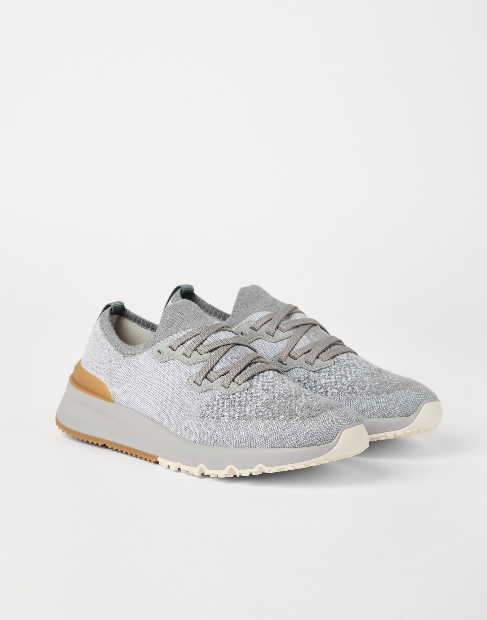 Knit runners