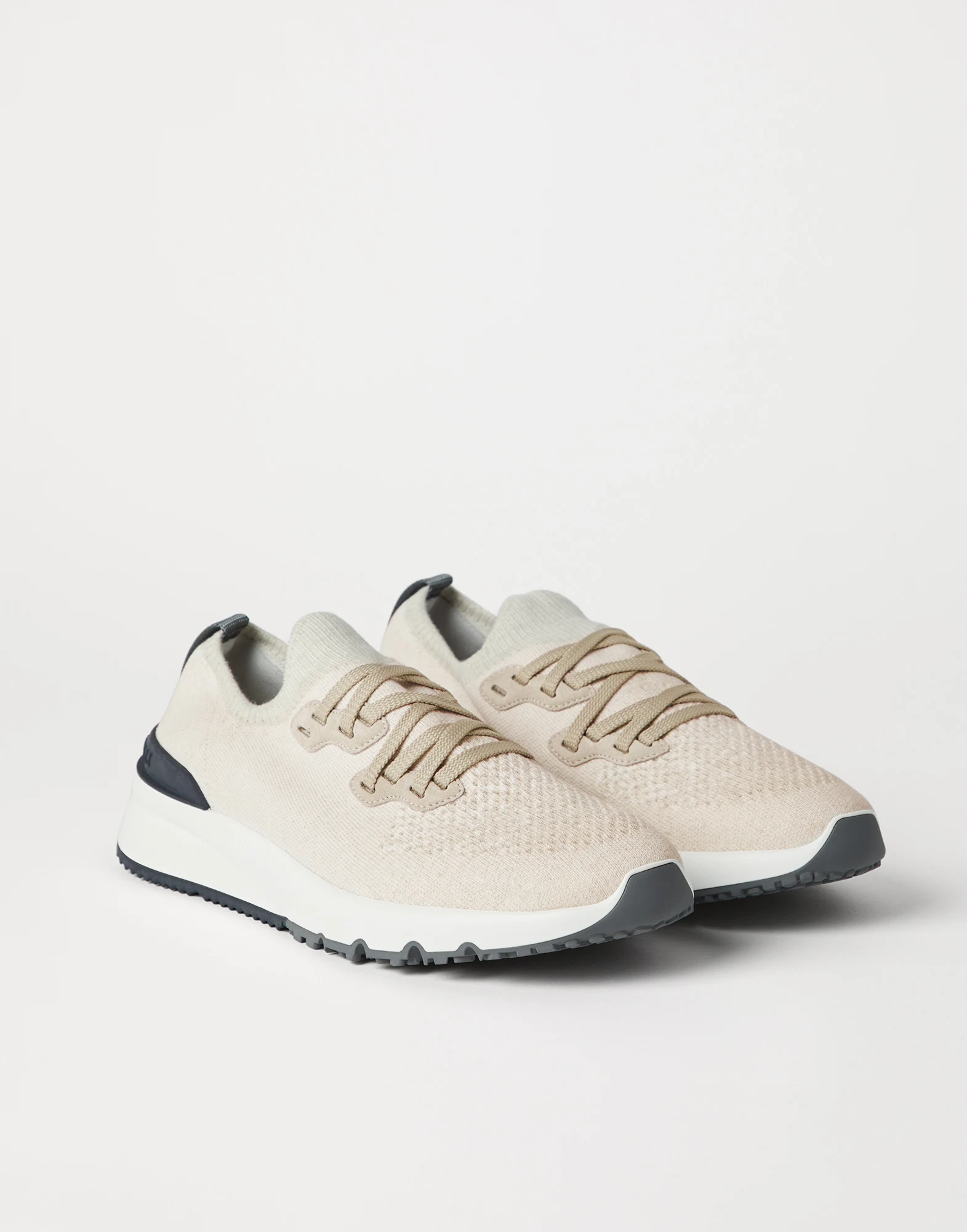 Knit runners