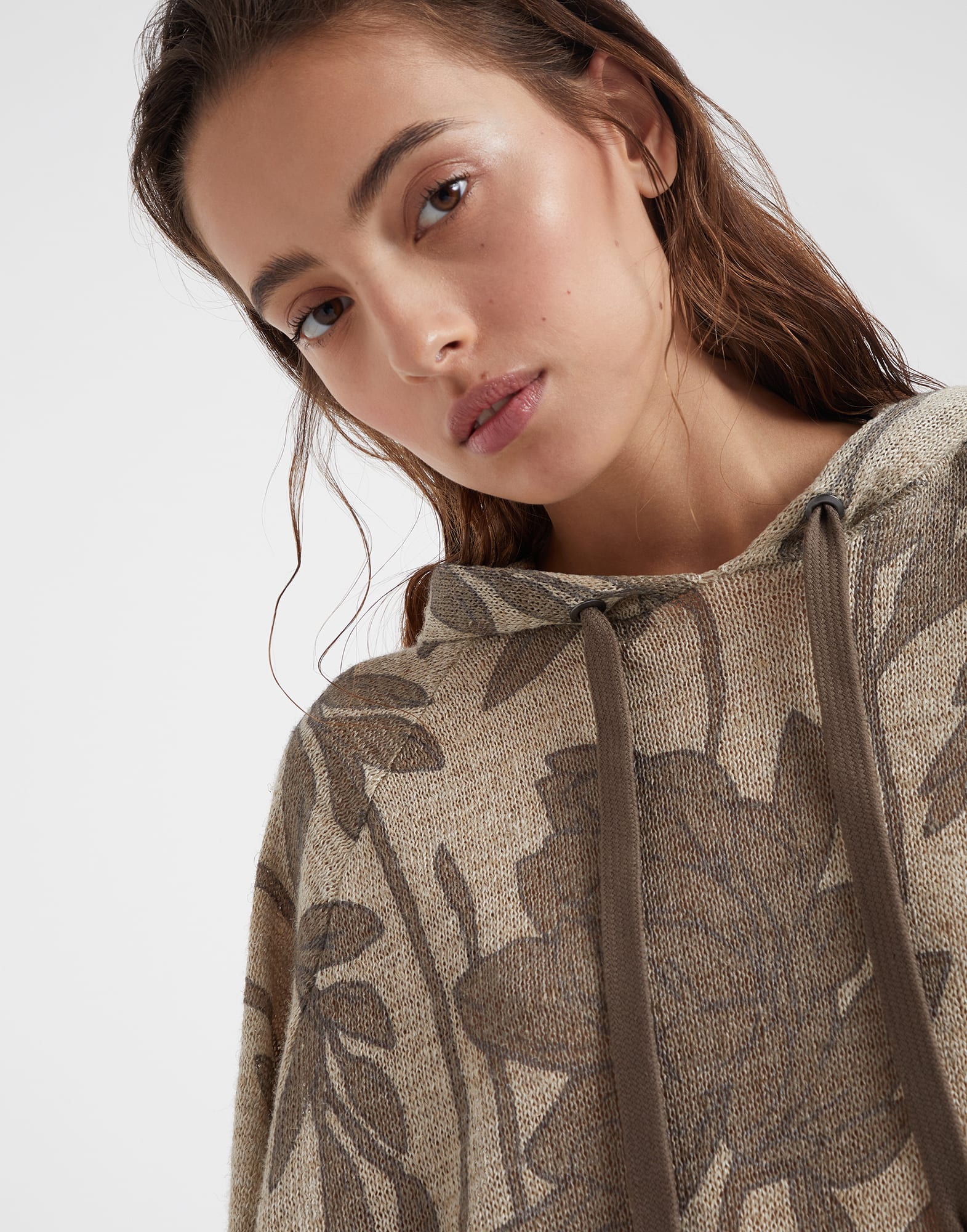 Magnolia print linen and silk hooded sweater with monili