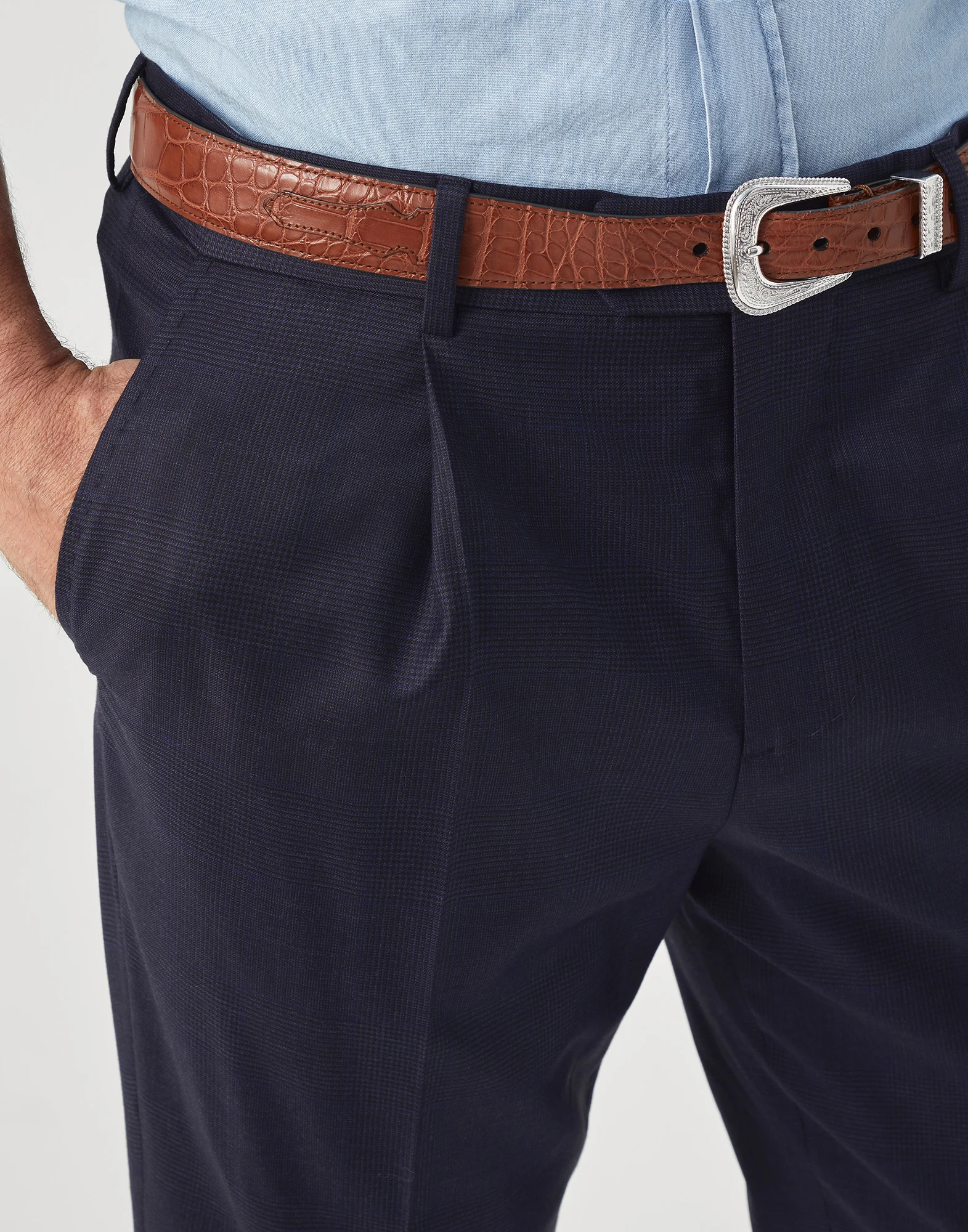 Virgin wool Prince of Wales leisure fit trousers with pleat