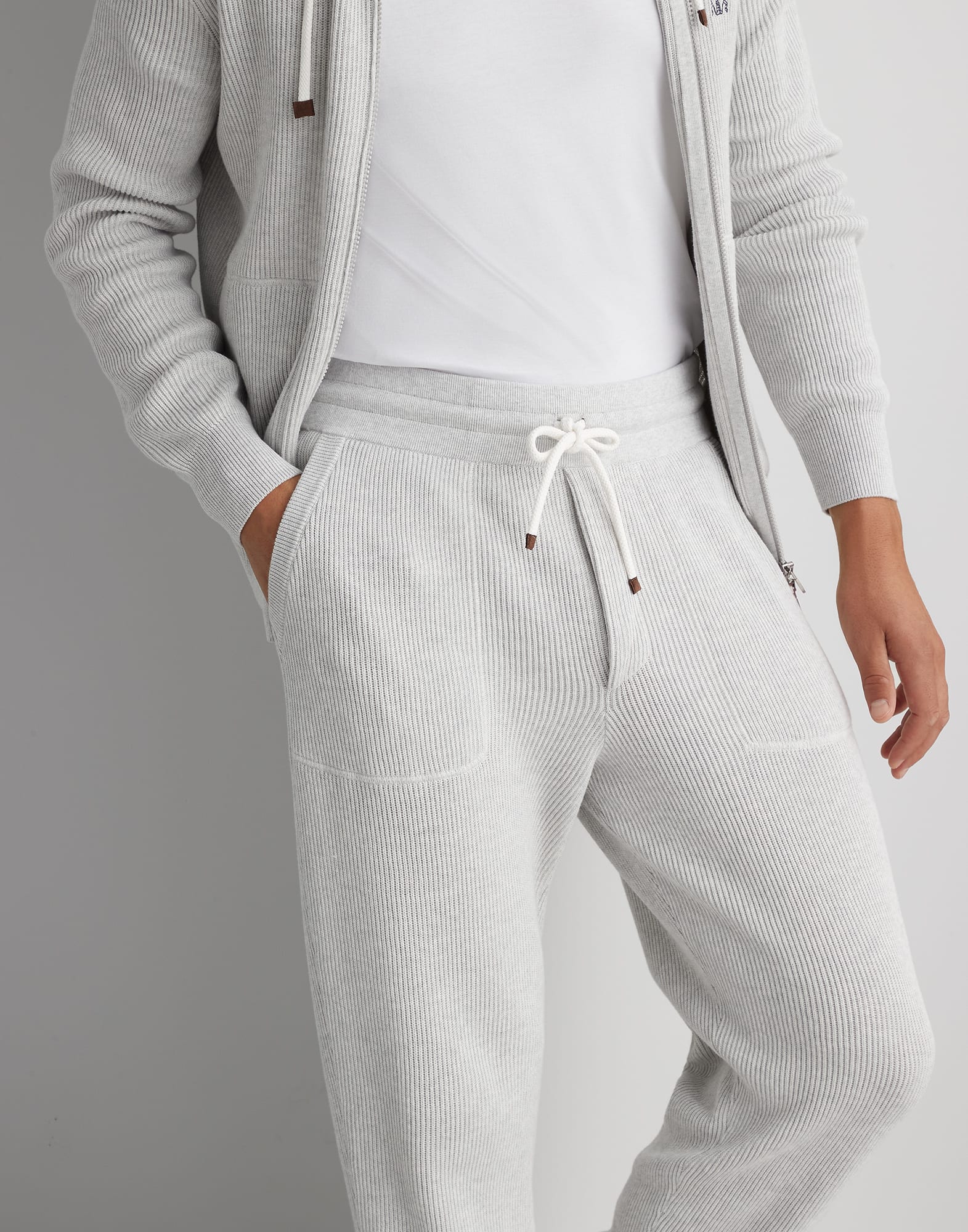 Cotton English rib knit trousers with zipper cuffs