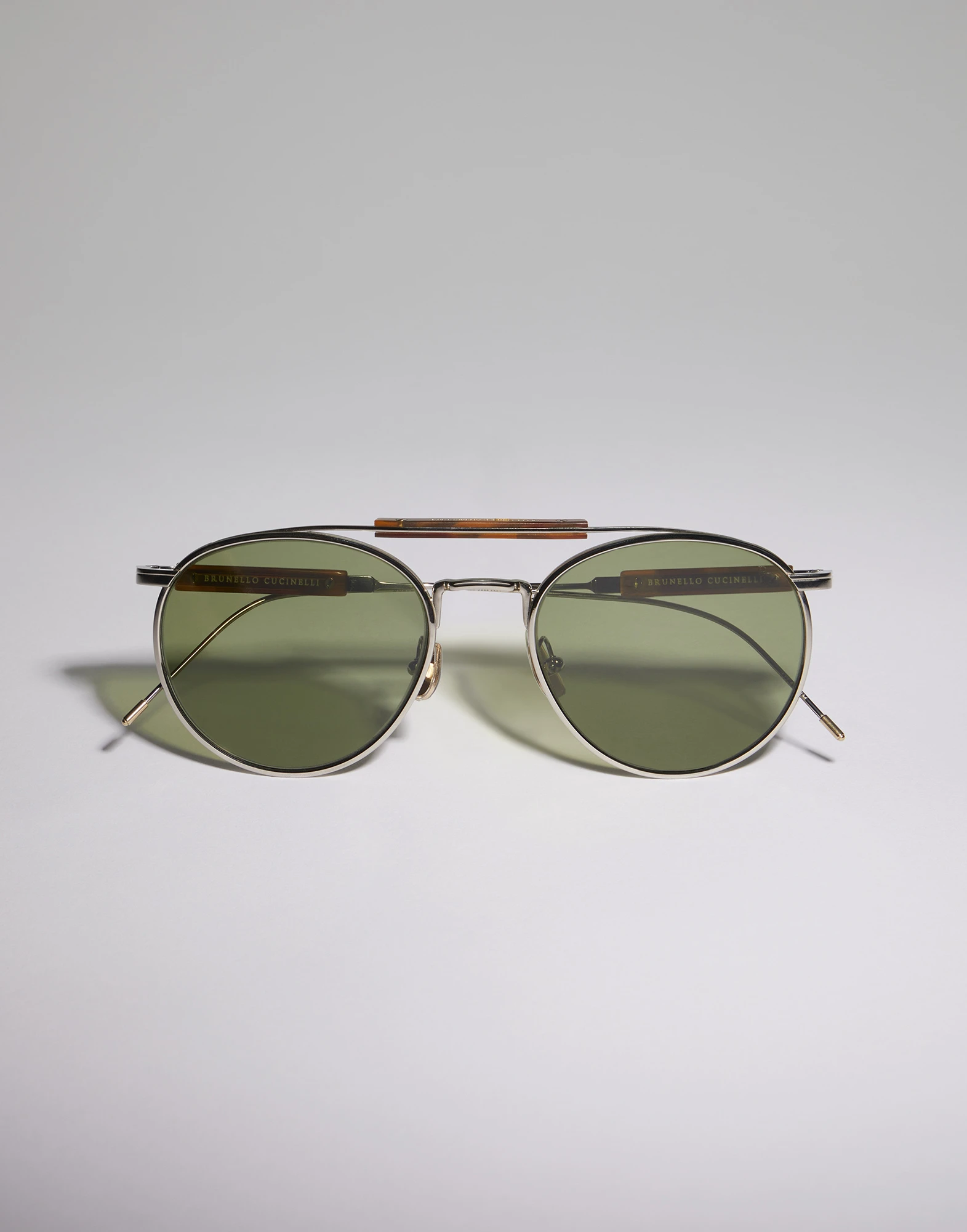 Round titanium sunglasses