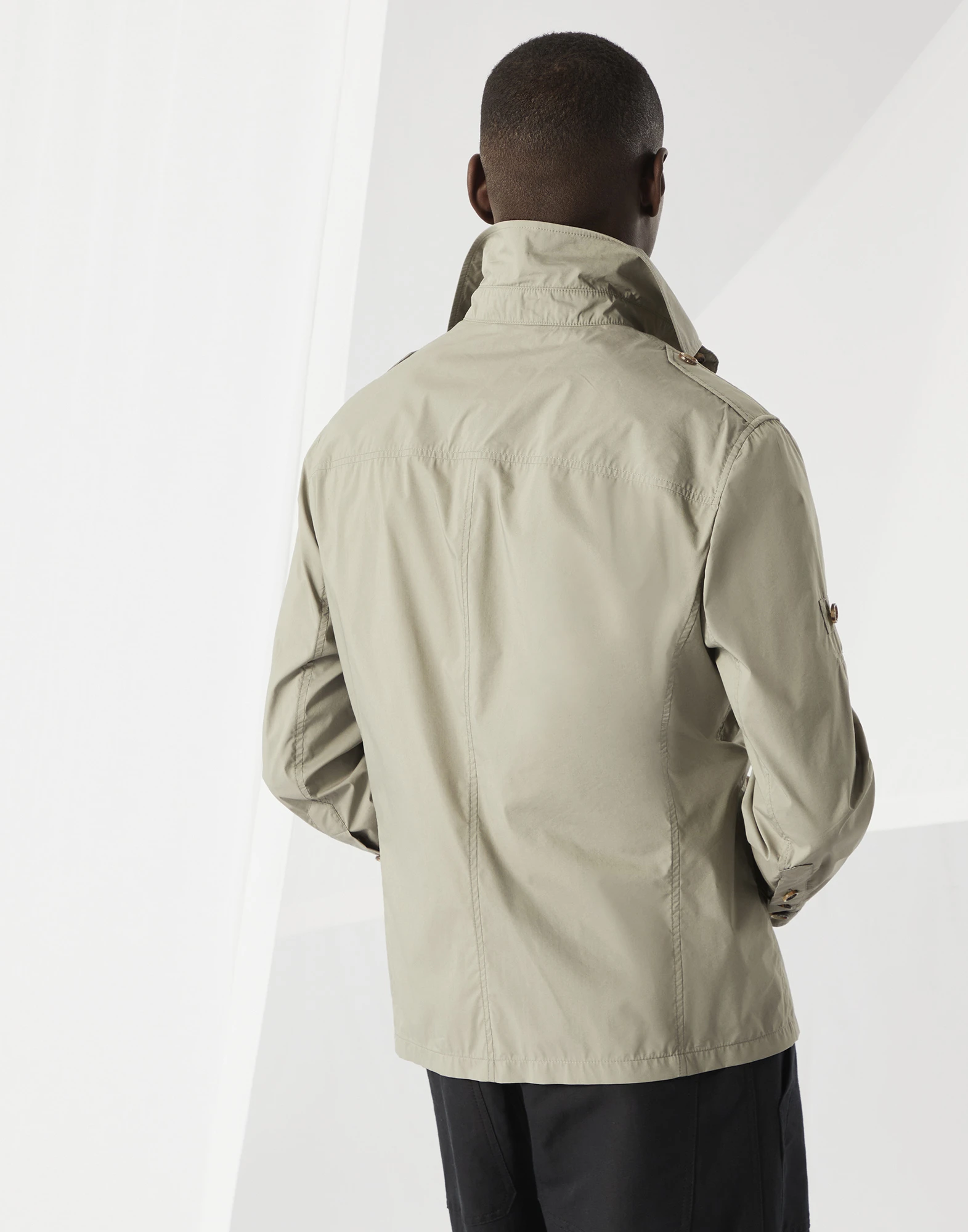 Water-resistant safari jacket