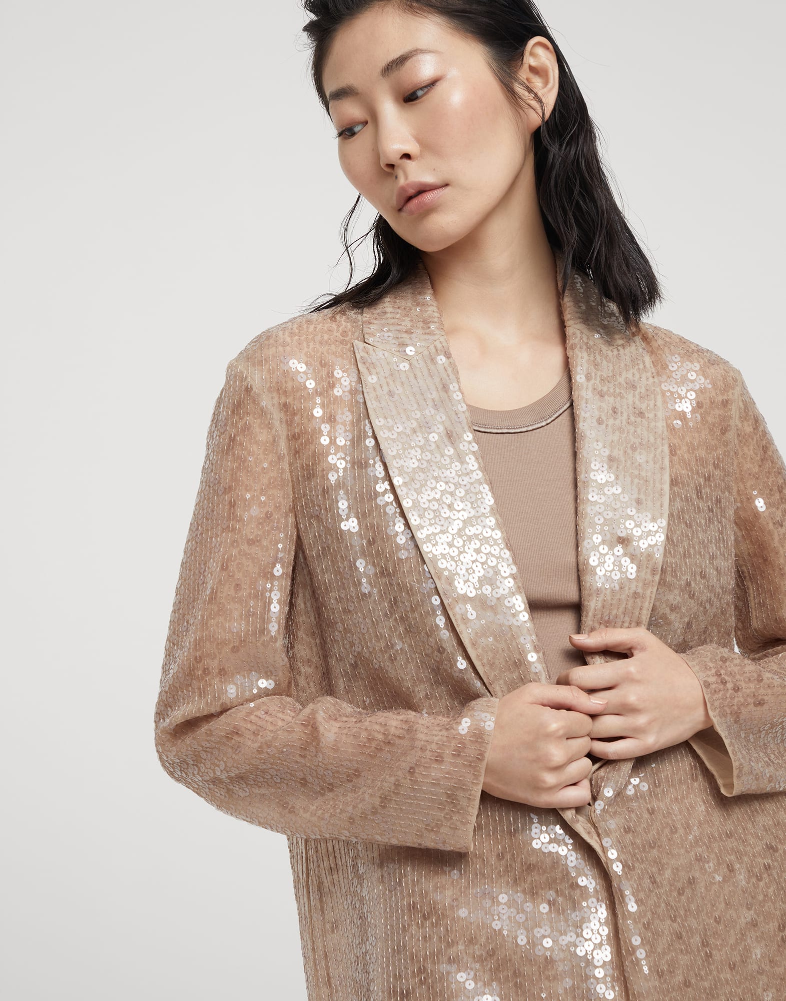 Dazzling embroidery matching set in crispy silk