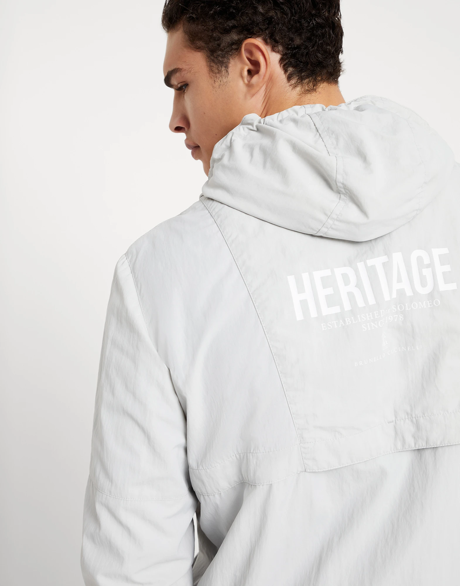 Water-resistant nylon parka with zipper and print