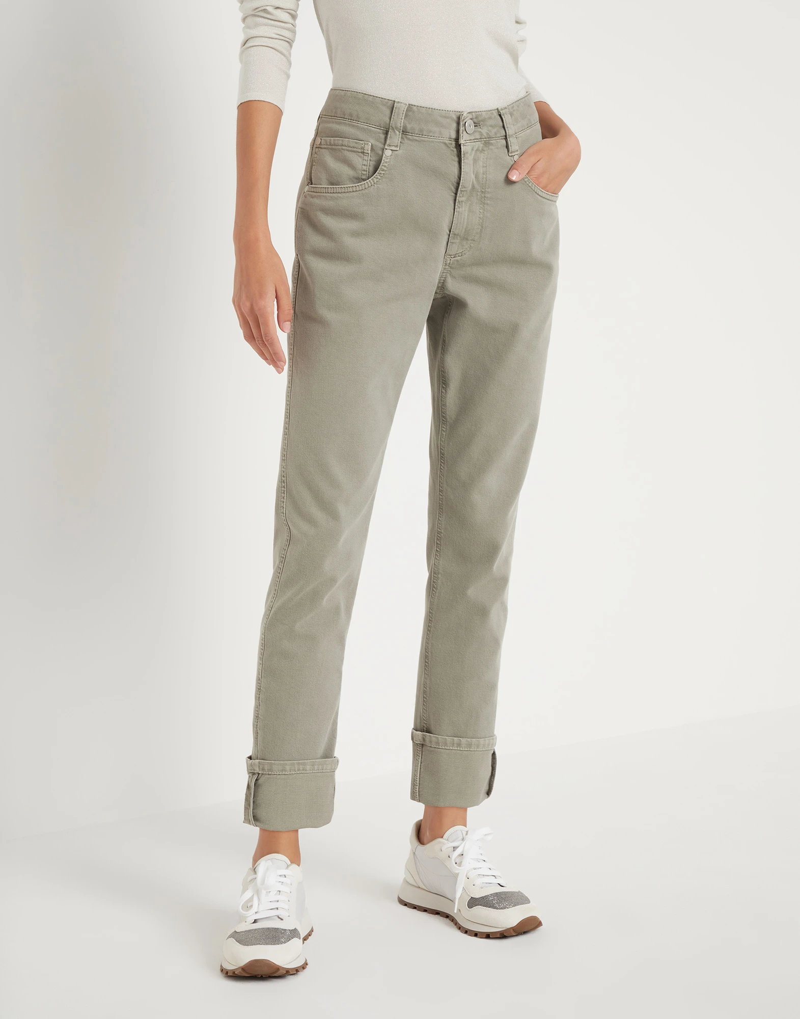 Garment-dyed comfort soft denim straight trousers with shiny tab