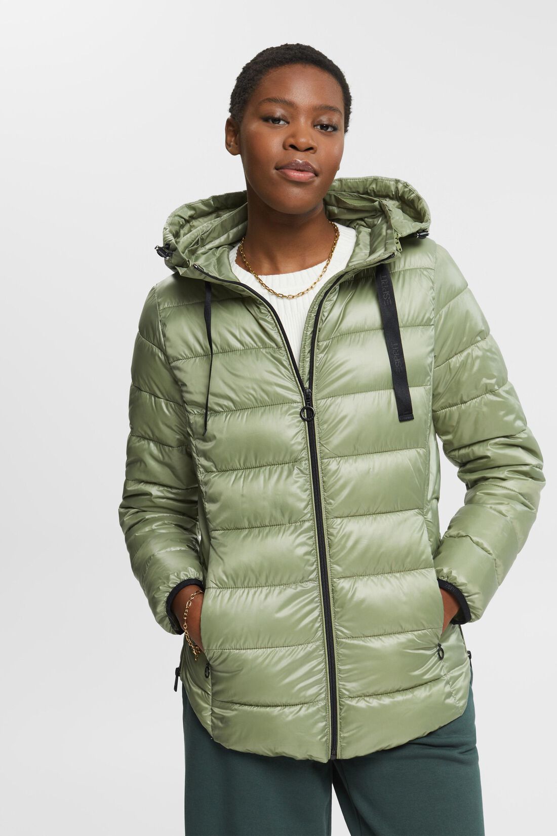 Steppjacke mit Kapuze