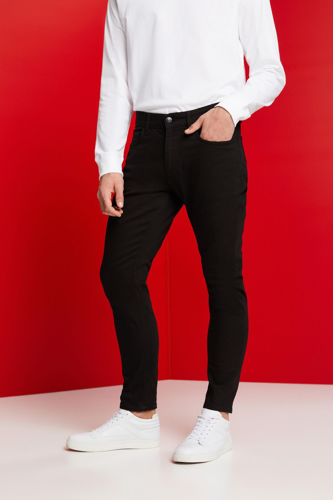 Hose im Slim Fit