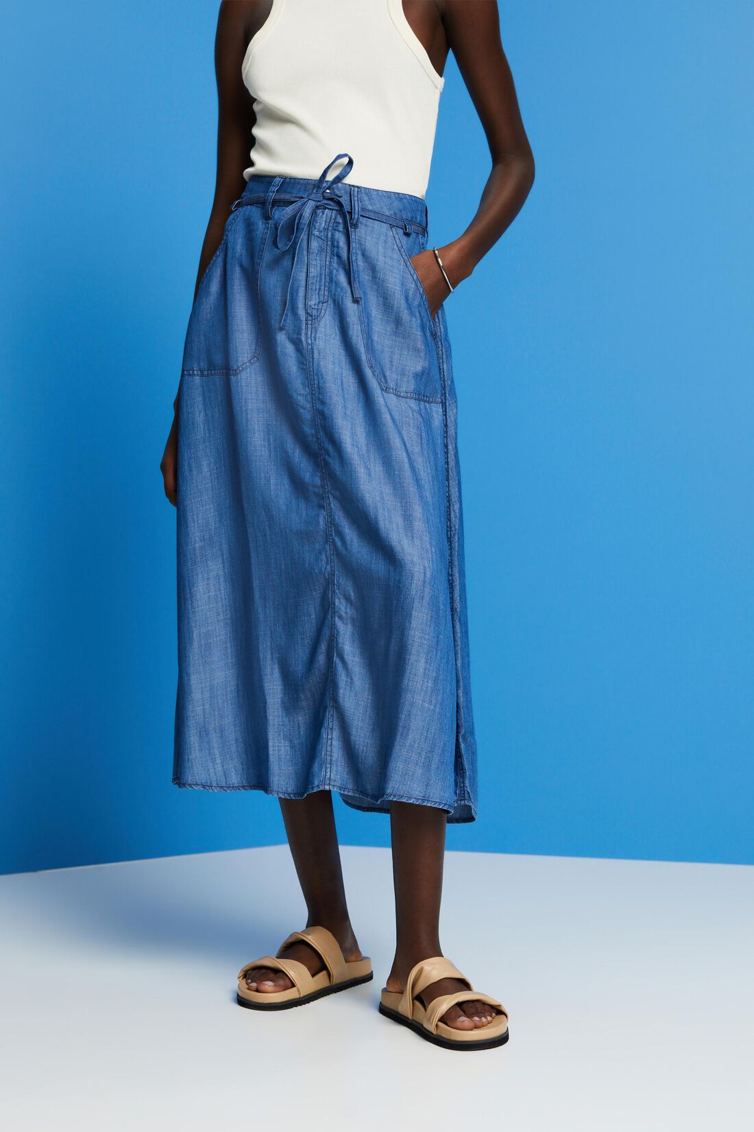 Aus TENCEL&trade;: Midi-Rock in Jeans-Optik