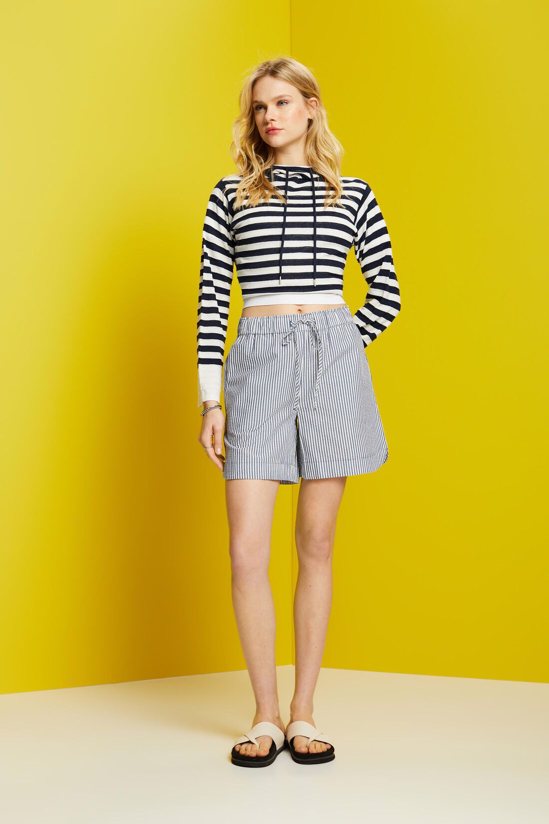Seersucker-Shorts mit Streifen, 100 % Baumwolle